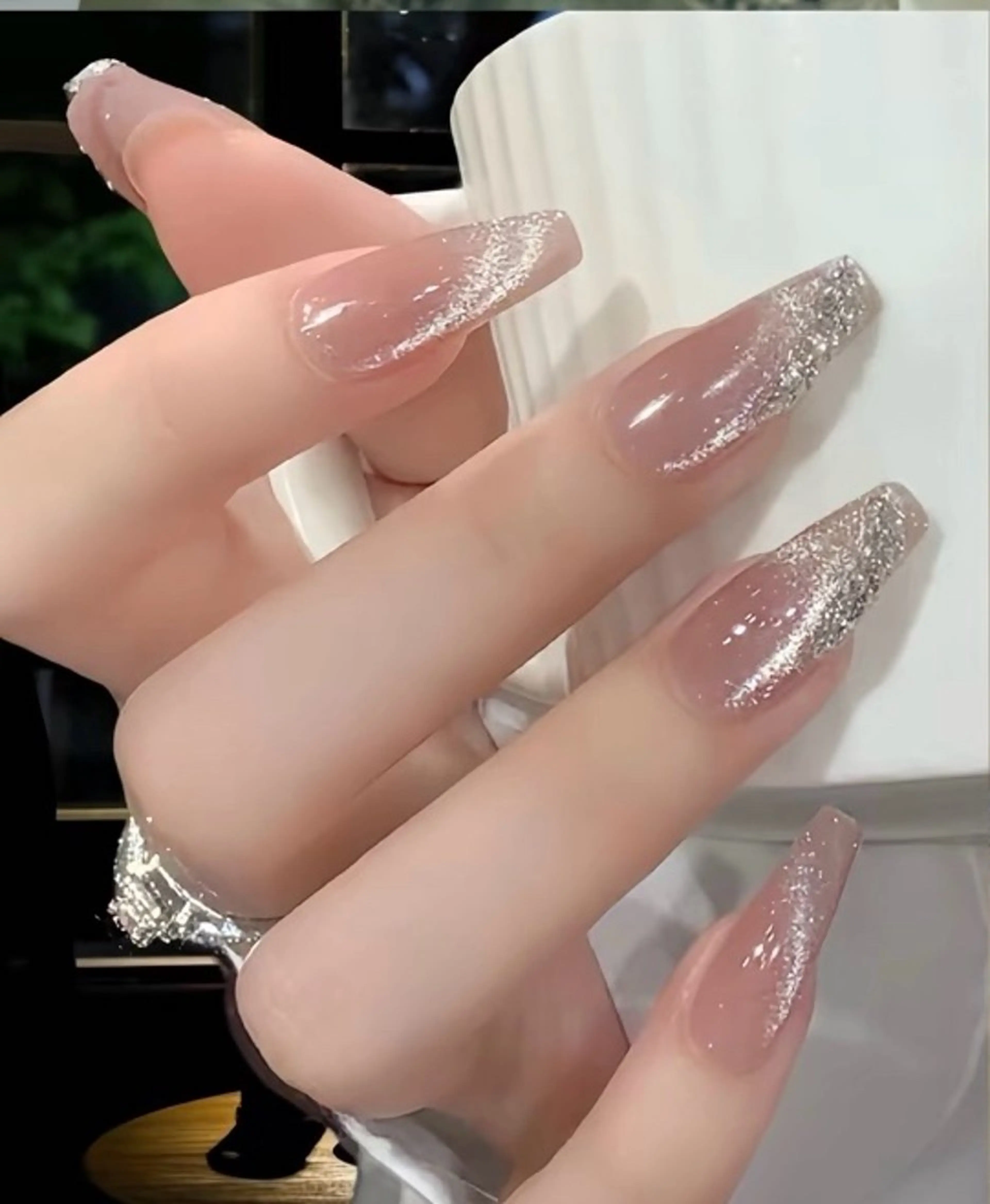 ネイル 長さ出し フレンチネイル ジェルネイル 韓国ネイル マグネットネイル sun nail池袋 モデル募集のネイルデザイン