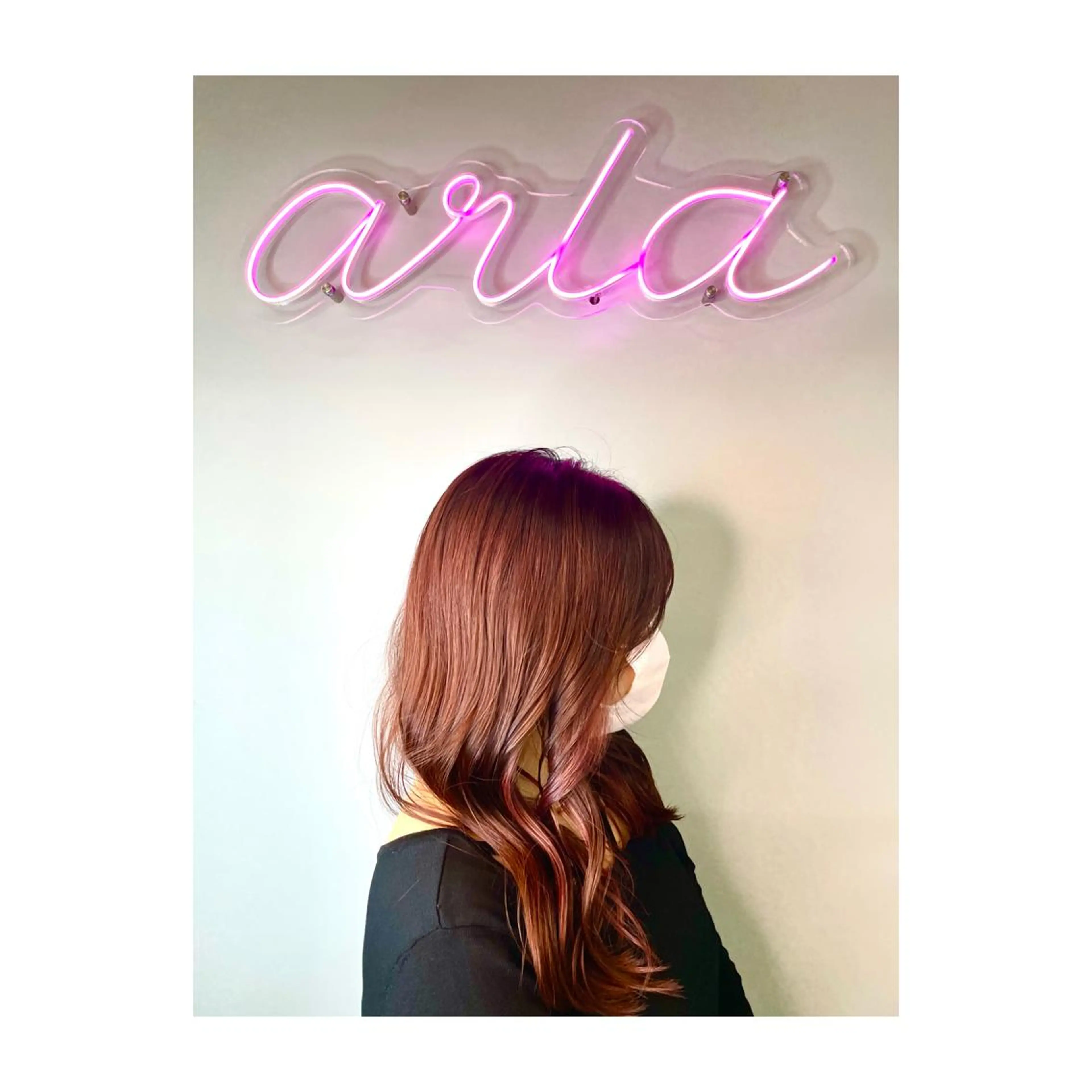 ロング カラー ヘアアレンジ アディクシーカラー アッシュ バレイヤージュ ベージュカラー ブリーチ カット ヘアカラー トリートメント ヘアセット 二ヶ月綺麗が続く デザイン/星野六三四のヘアスタイル