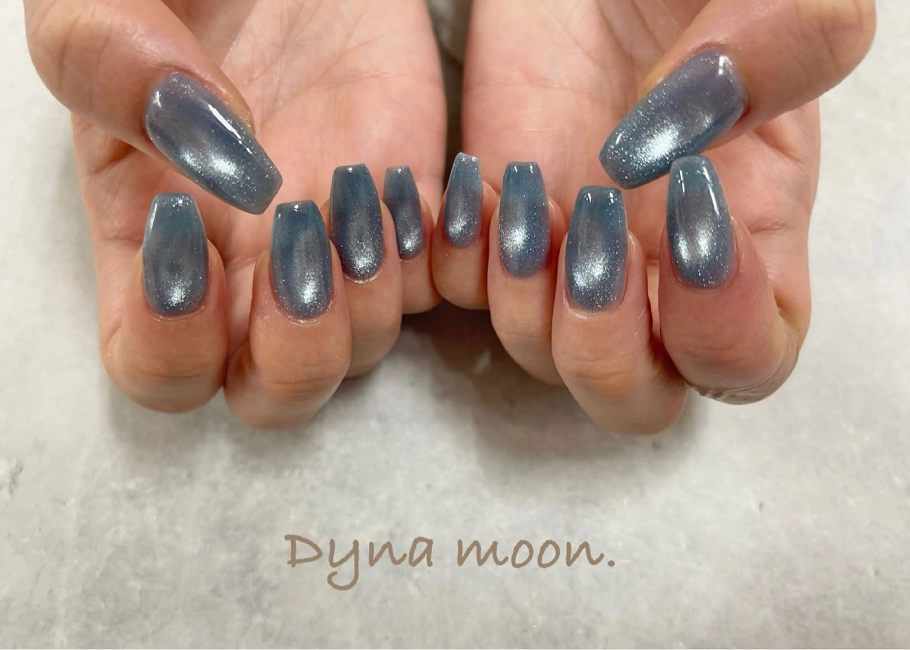 セミロング ハンドネイル Dynamoon所属・吉田 芹菜のネイルデザイン