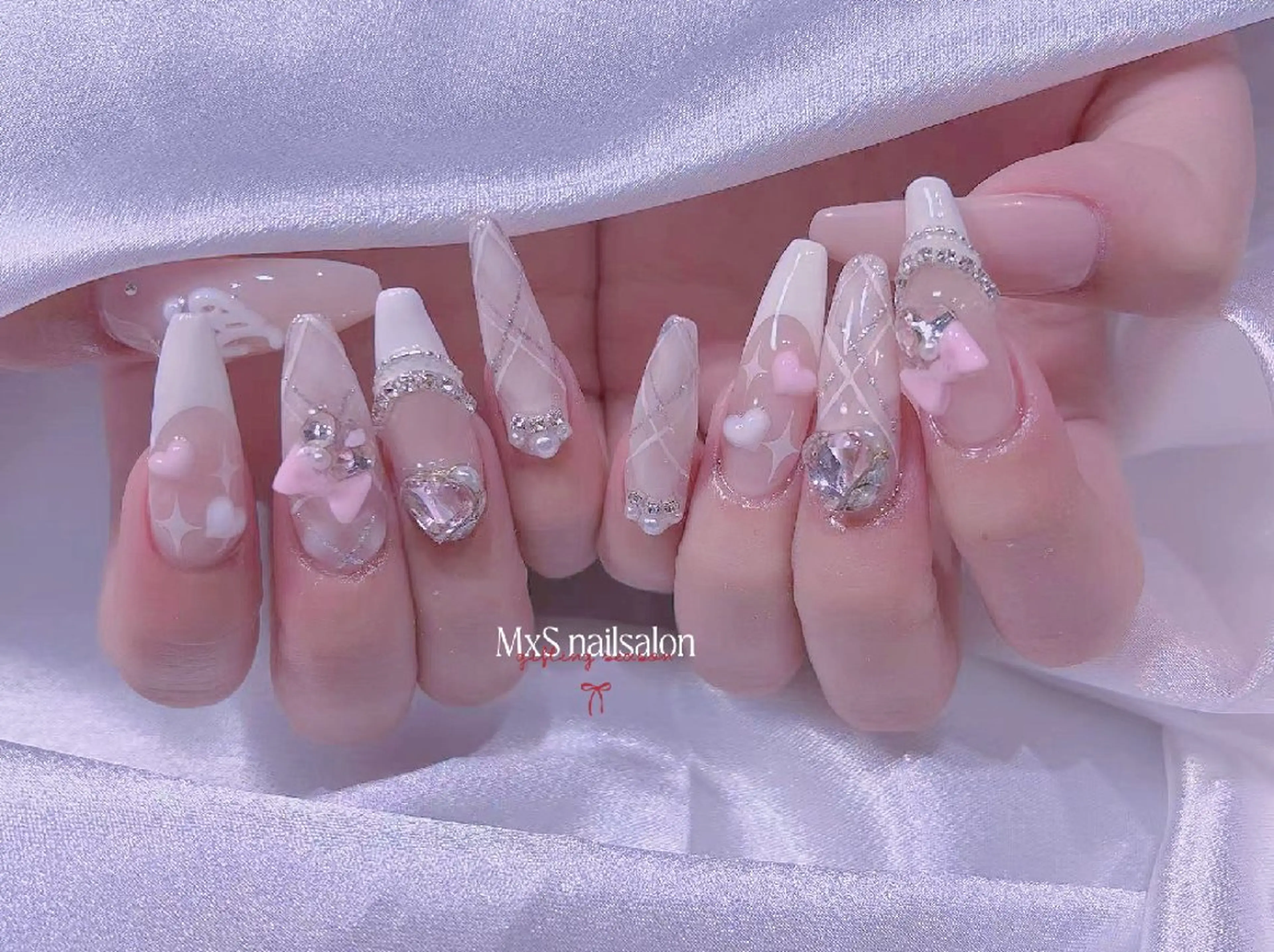 ネイル ハンドネイル ハンドケア MxS Nail(長さだし/フィルイン/マグネット/韓国ネイル/ワンホンネイル/ワンカラー)所属・MxS リィリィのネイルデザイン