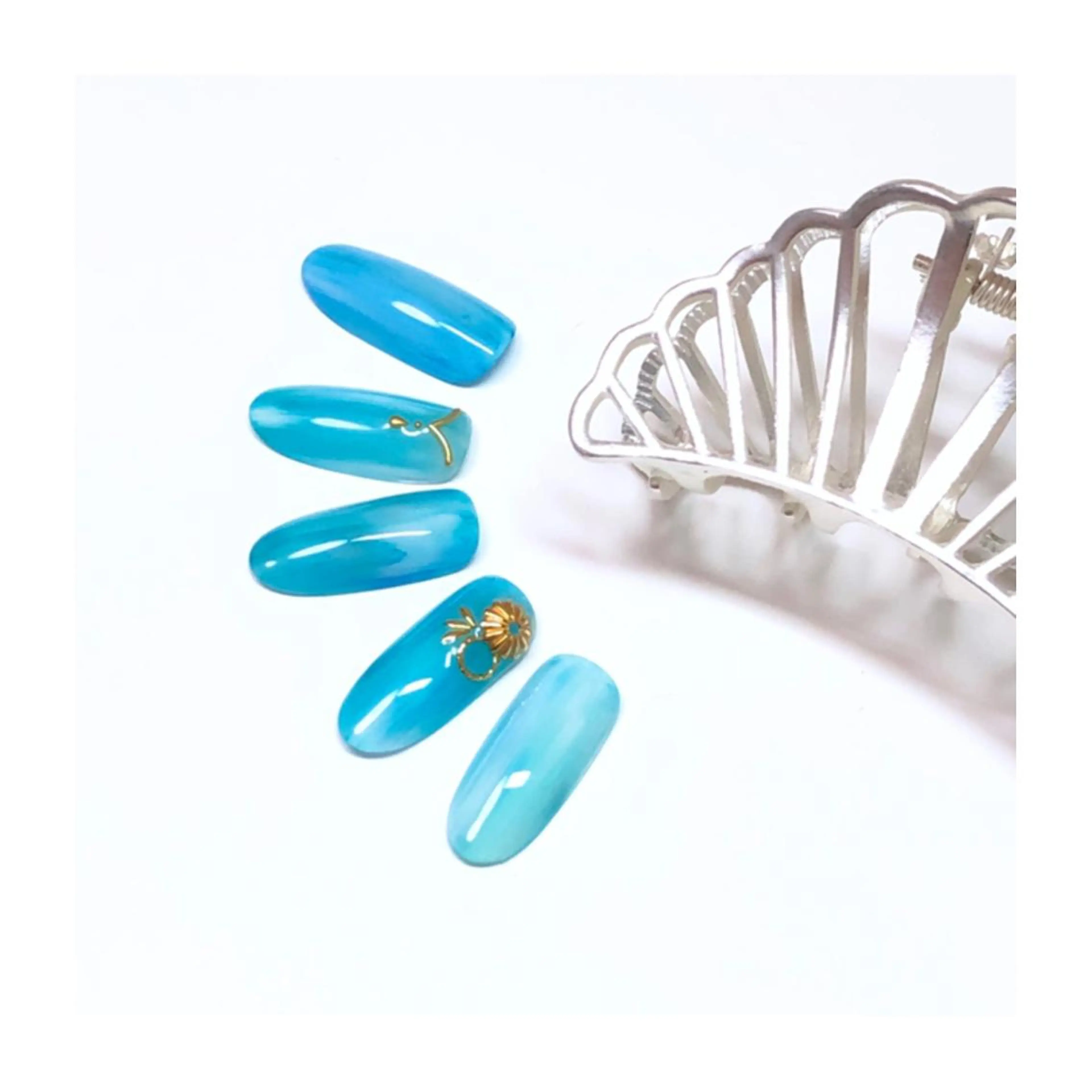 ネイル Toujours nail所属・Toujours / nijinaのネイルデザイン