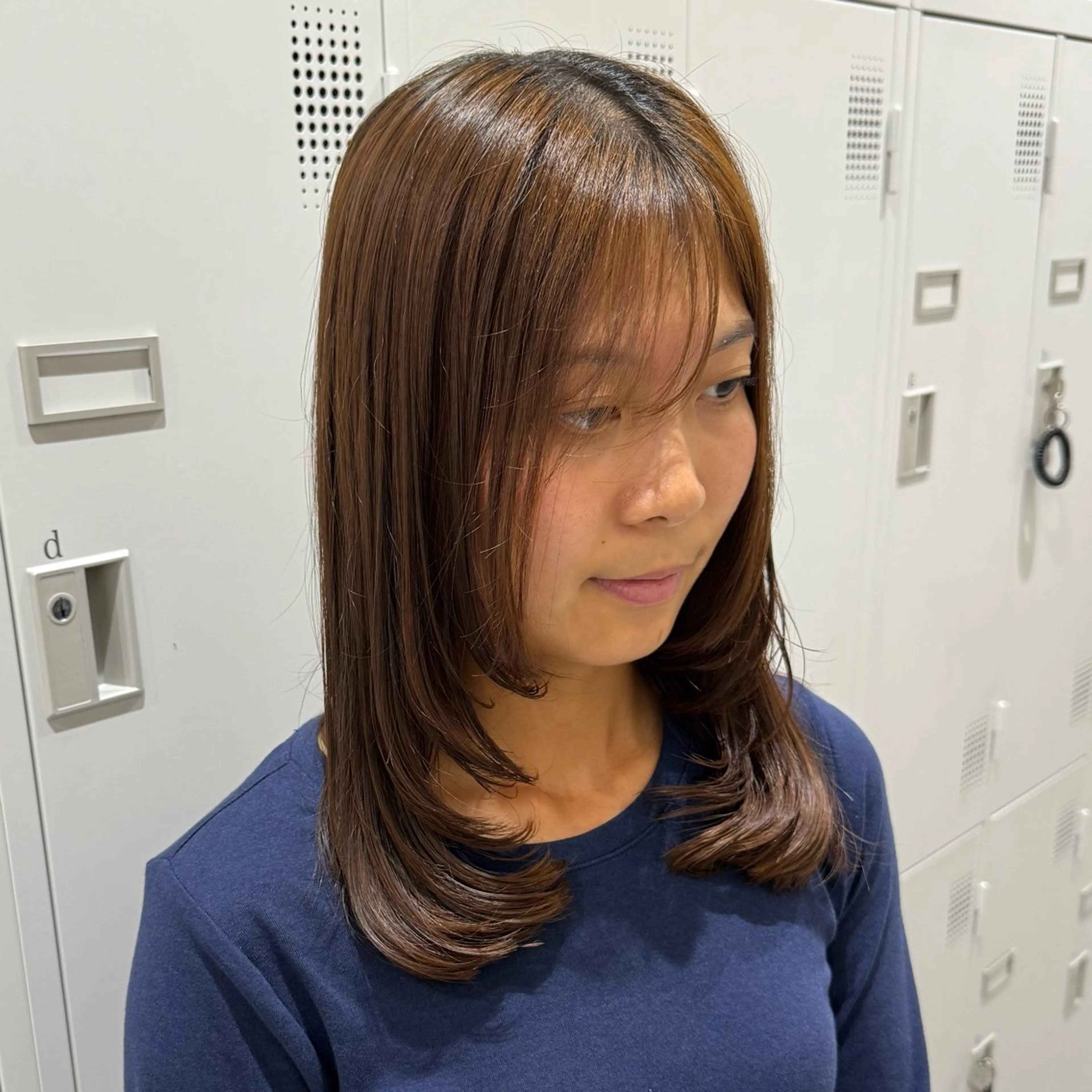 セミロング カット トリートメント 韓国レイヤー｜ 透明感カラー｜ココナのヘアスタイル