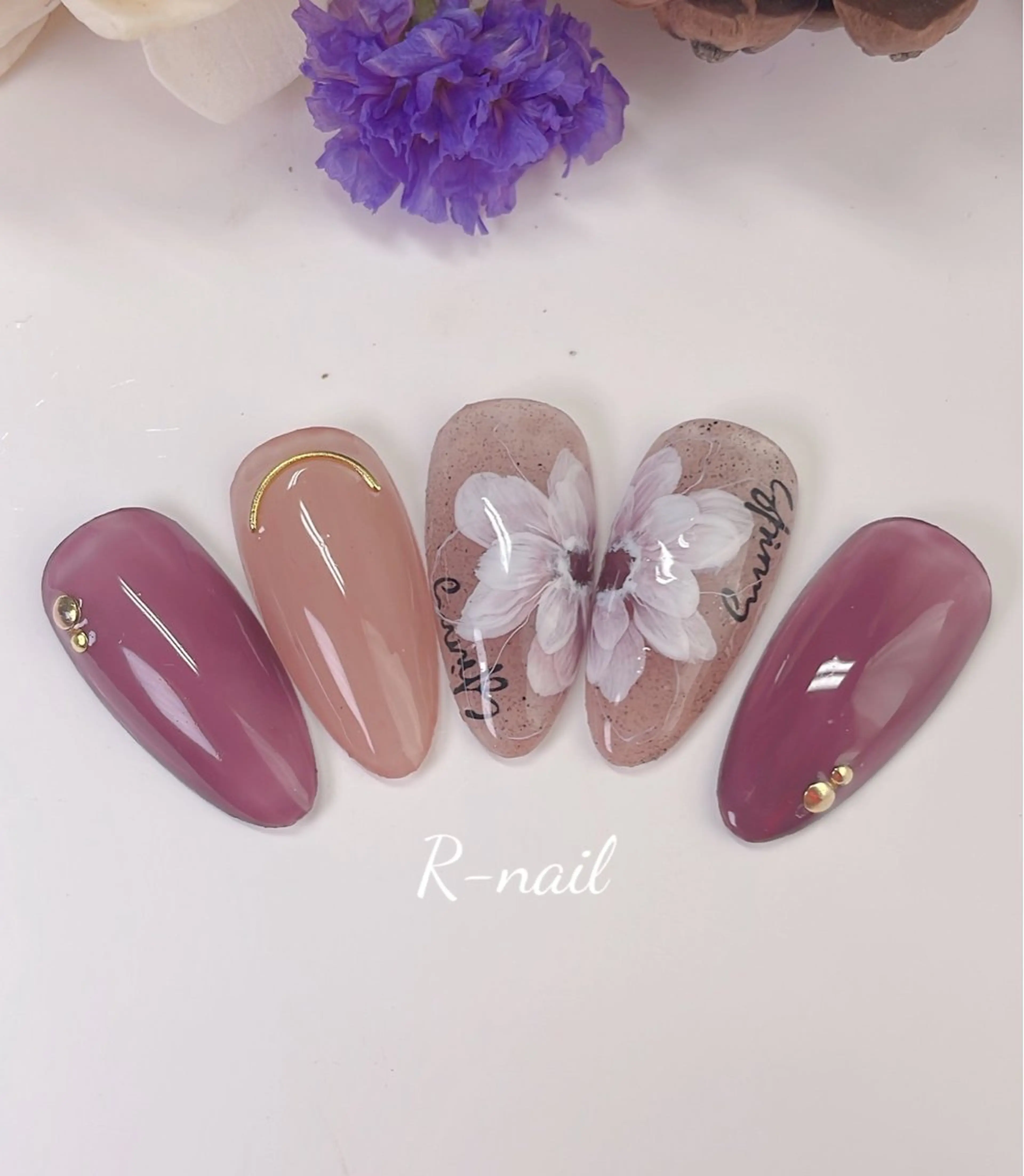 ネイル ハンドネイル R-nail salonのネイルデザイン