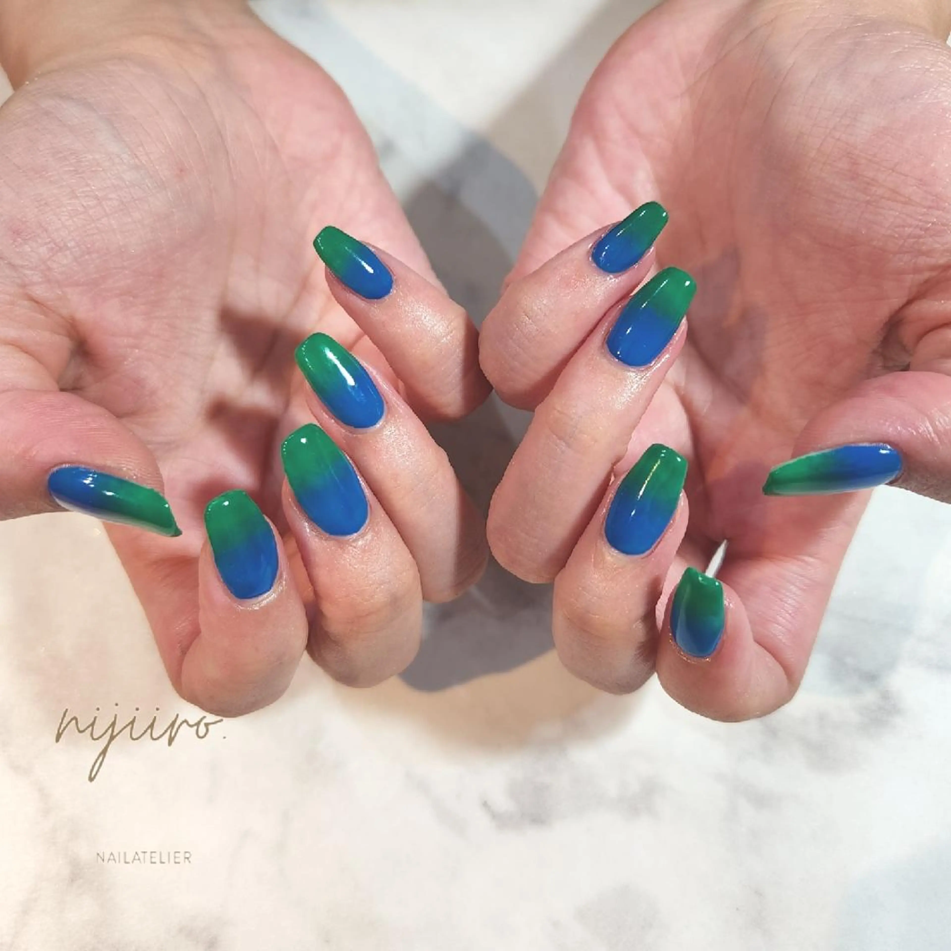 ネイル ハンドネイル nailatelier nijiiro.所属・nijiiro🌈 サトウのネイルデザイン