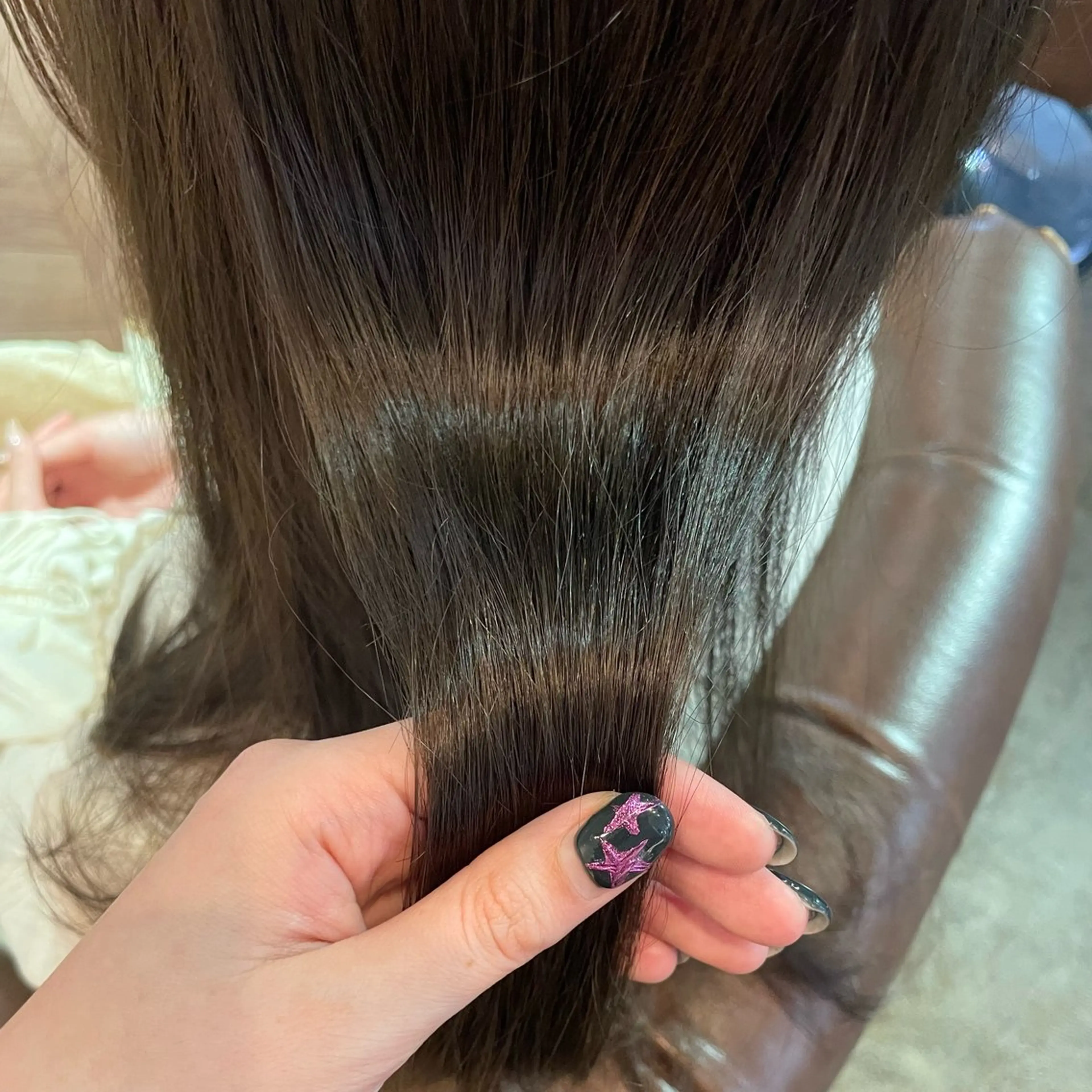 カラー アッシュ アッシュグレー アッシュグレージュ グレージュ 🍀FERIAあべの あらいことみ🍀のヘアスタイル