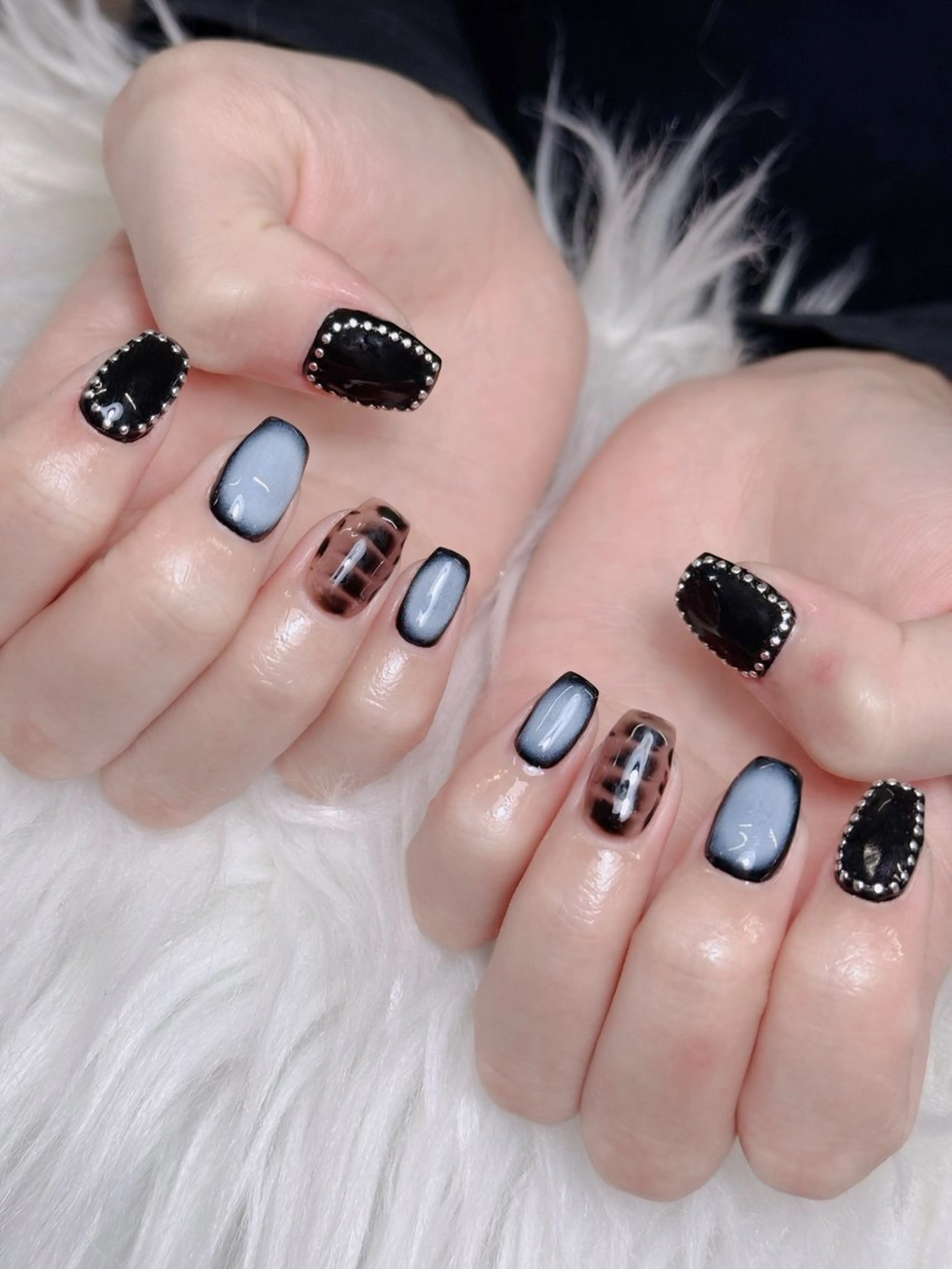 ネイル オーロラネイル チークネイル フットネイル フレンチネイル ハロウィン ハンドネイル Lumi Nail 新大久保3‘のネイルデザイン