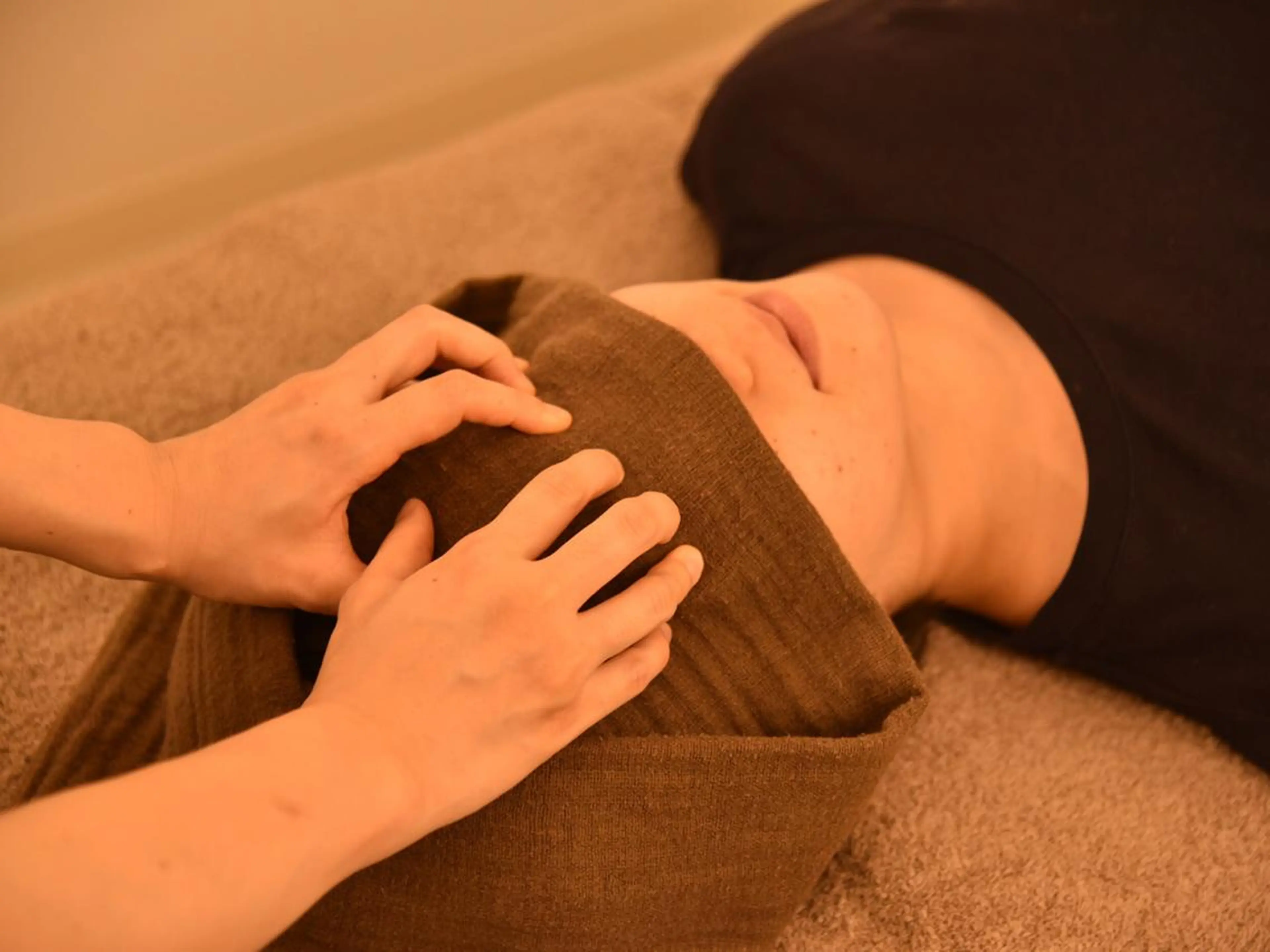 大人気♪【疲れた脳をリラックス】ヘッドスパ 肩首ほぐし付★極上睡眠 60分の写真