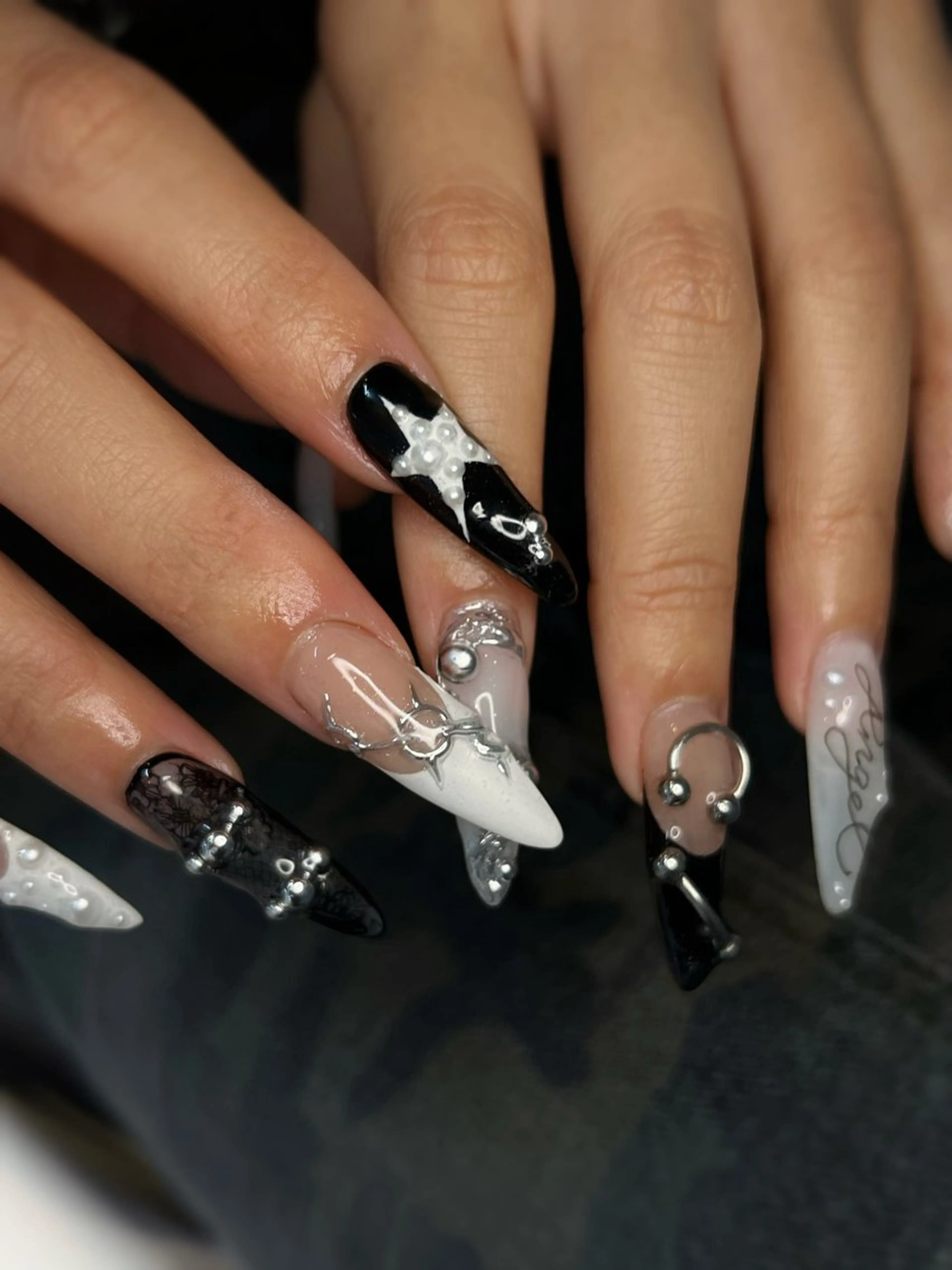 とにかく派手にしたい❣️パーツ制限なし🚫《120分アートし放題》¥10,000の写真