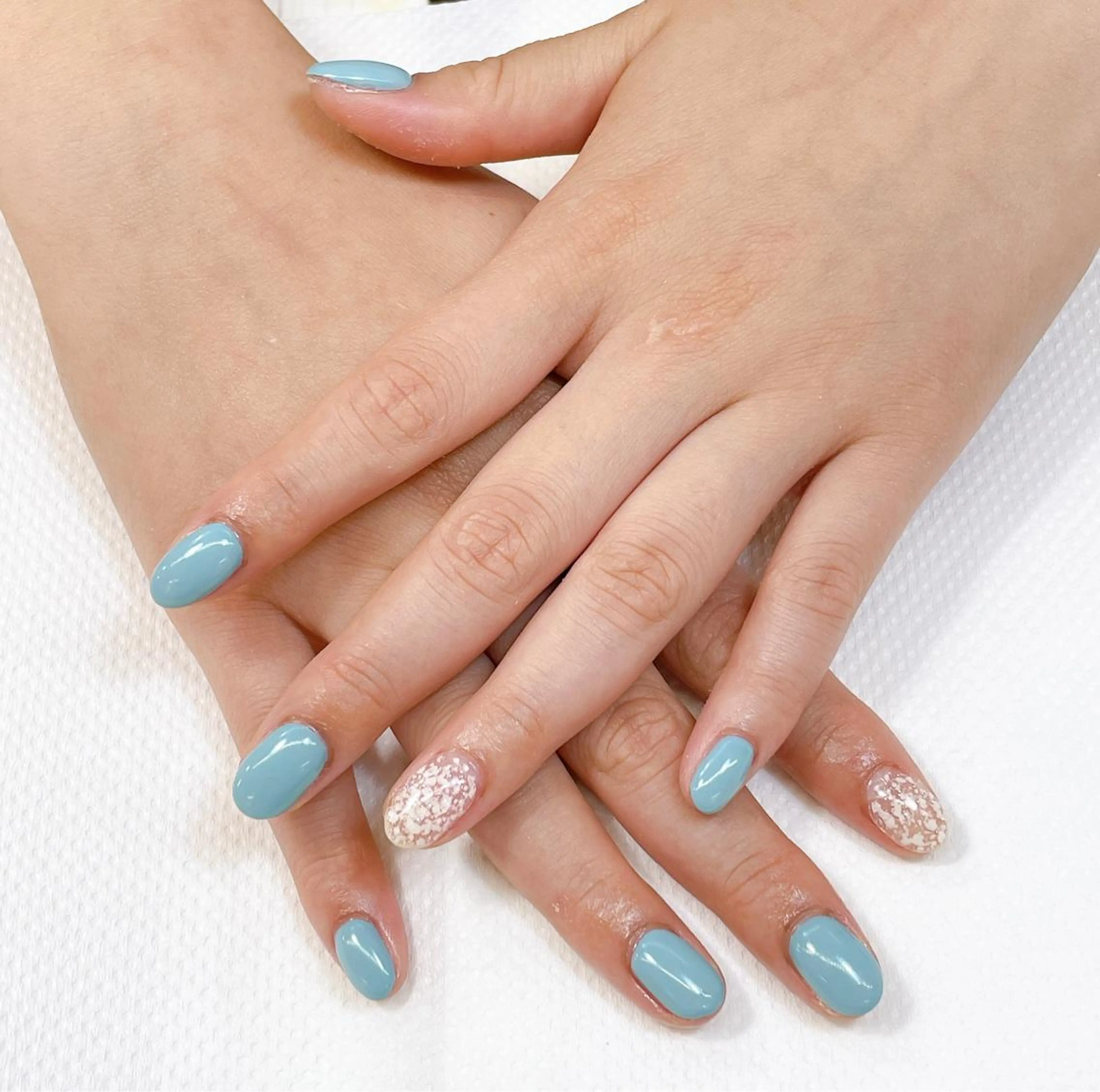 ネイル ブルー ラメ(グリッター) 前田 優佳のネイルデザイン