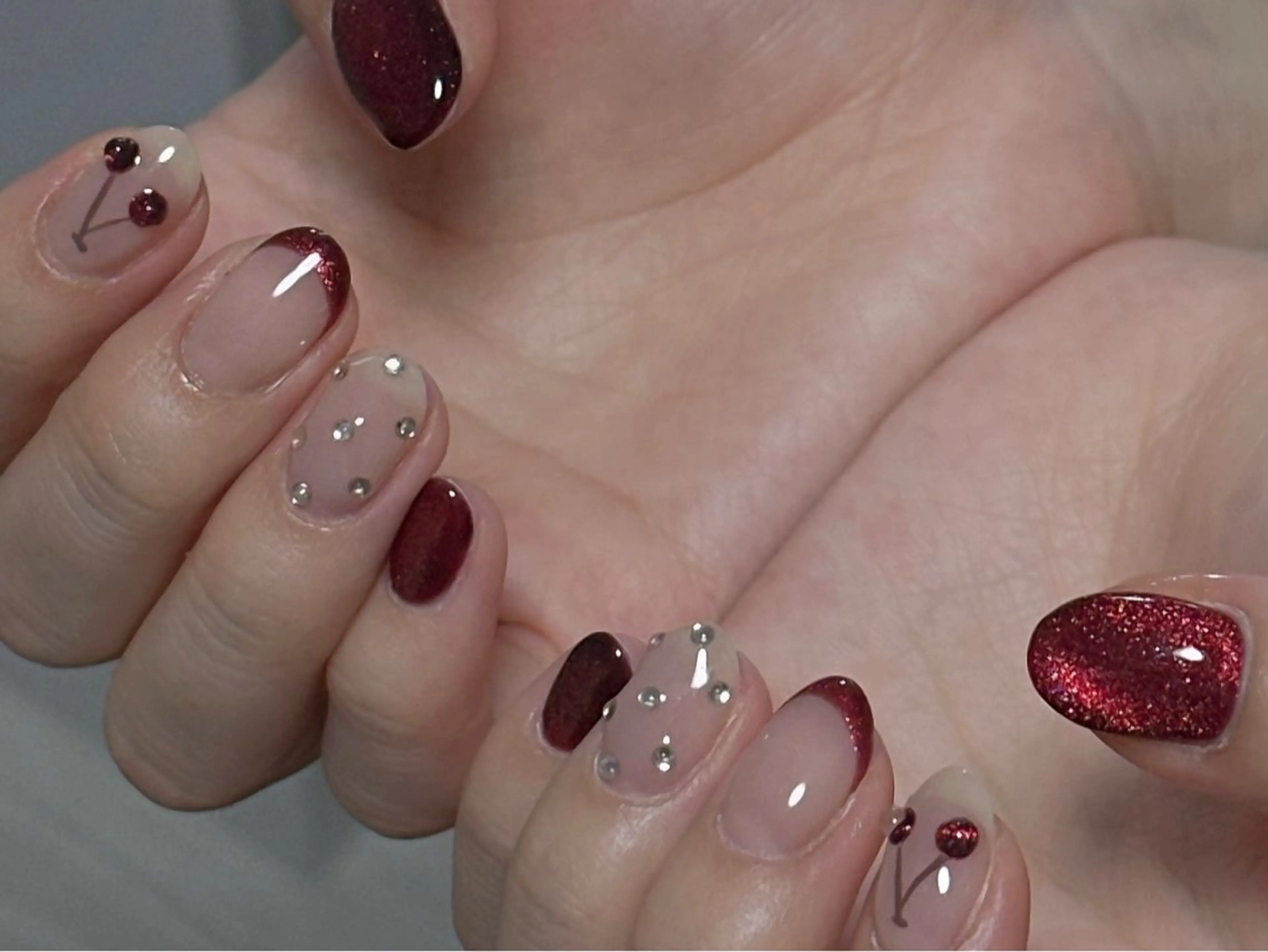 ネイル オーロラネイル チークネイル 長さ出し フラッシュネイル フットネイル Lune nail salon所属・Lune nailのネイルデザイン