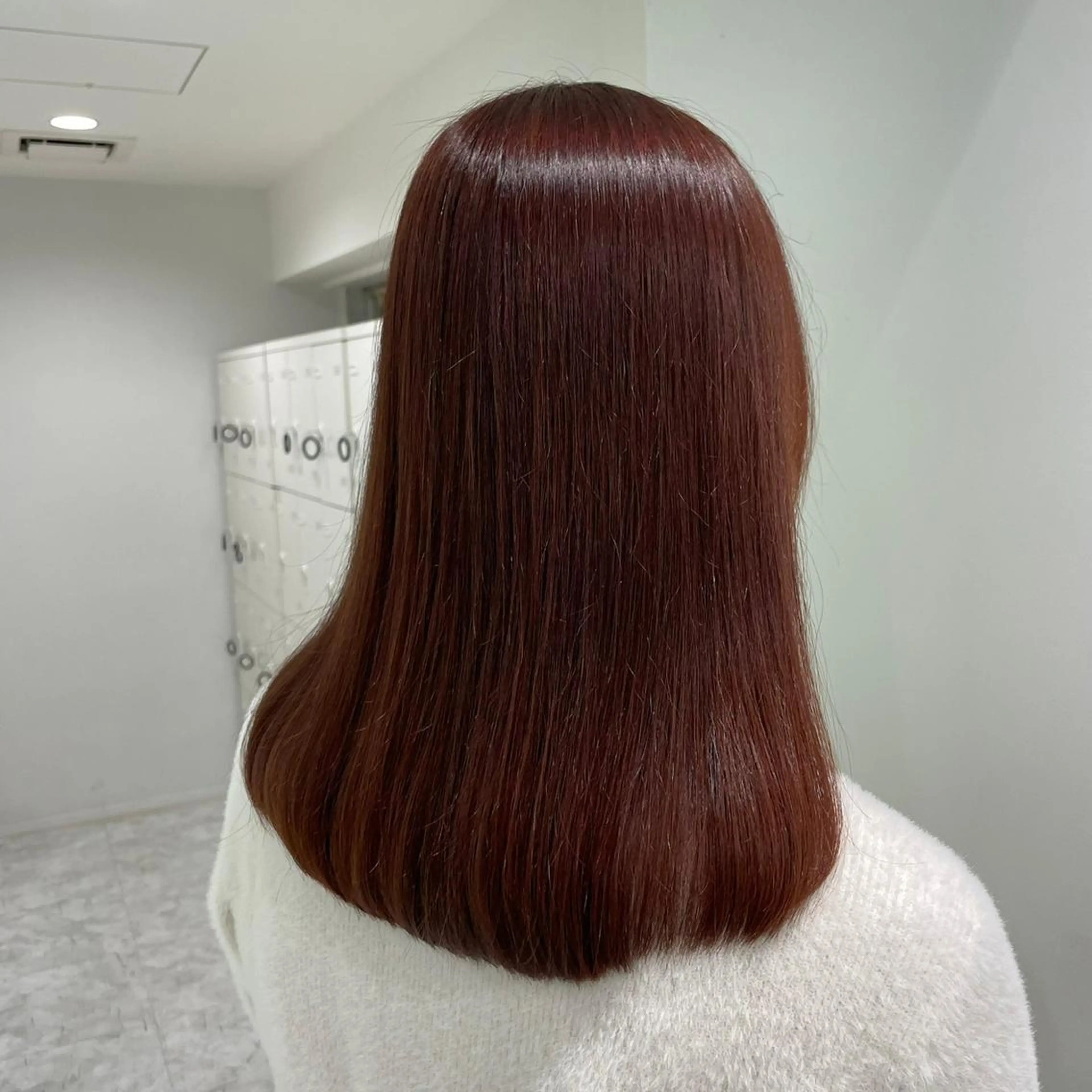 ミディアム カラー ヘアカラー トリートメント 韓国レイヤーカット /REIのヘアスタイル