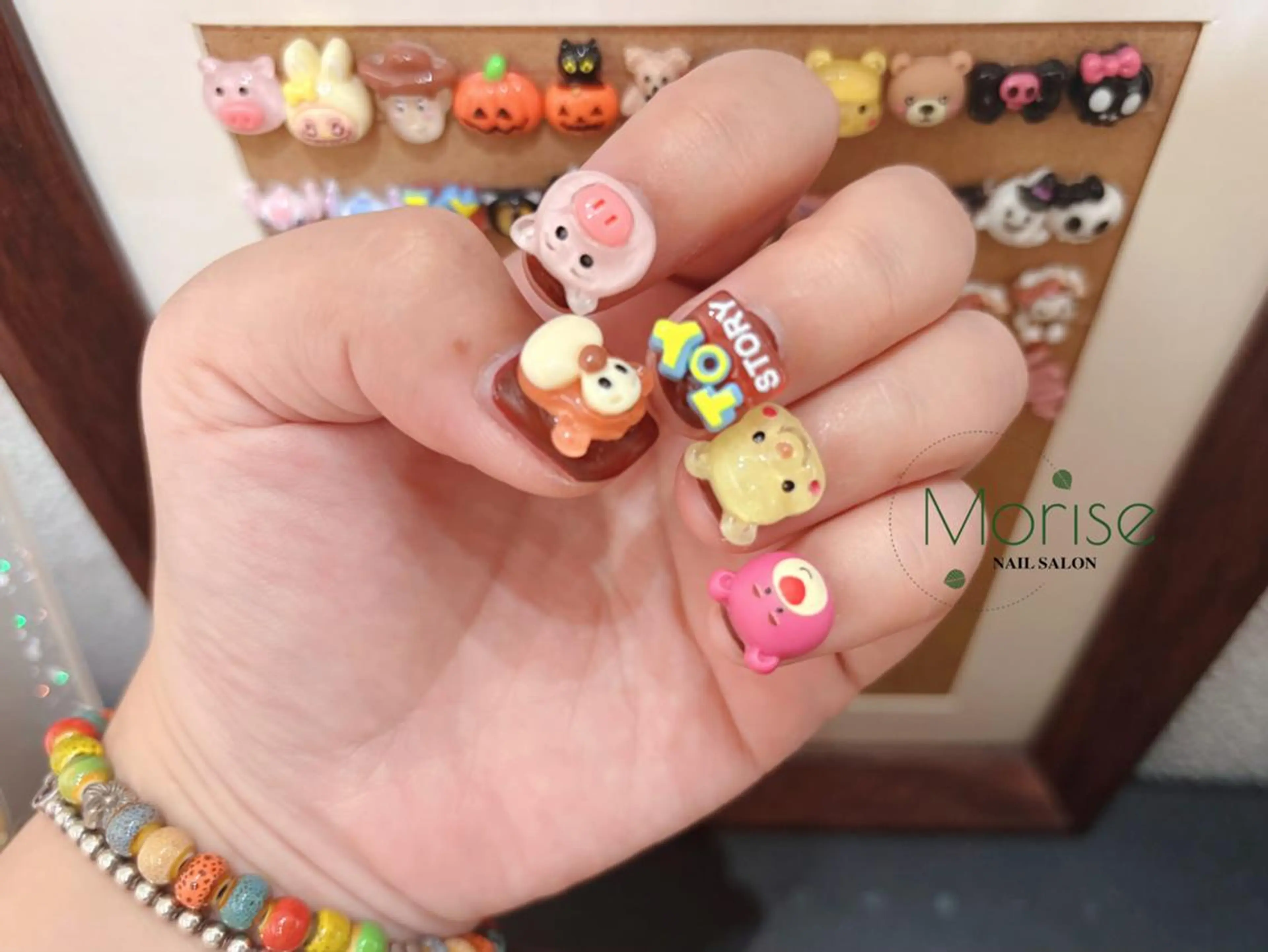 ネイル フットネイル フレンチネイル ジェルネイル ガラスフレンチ 韓国ネイル ハンドネイル ハンドケア MoriseNail 原宿店のネイルデザイン