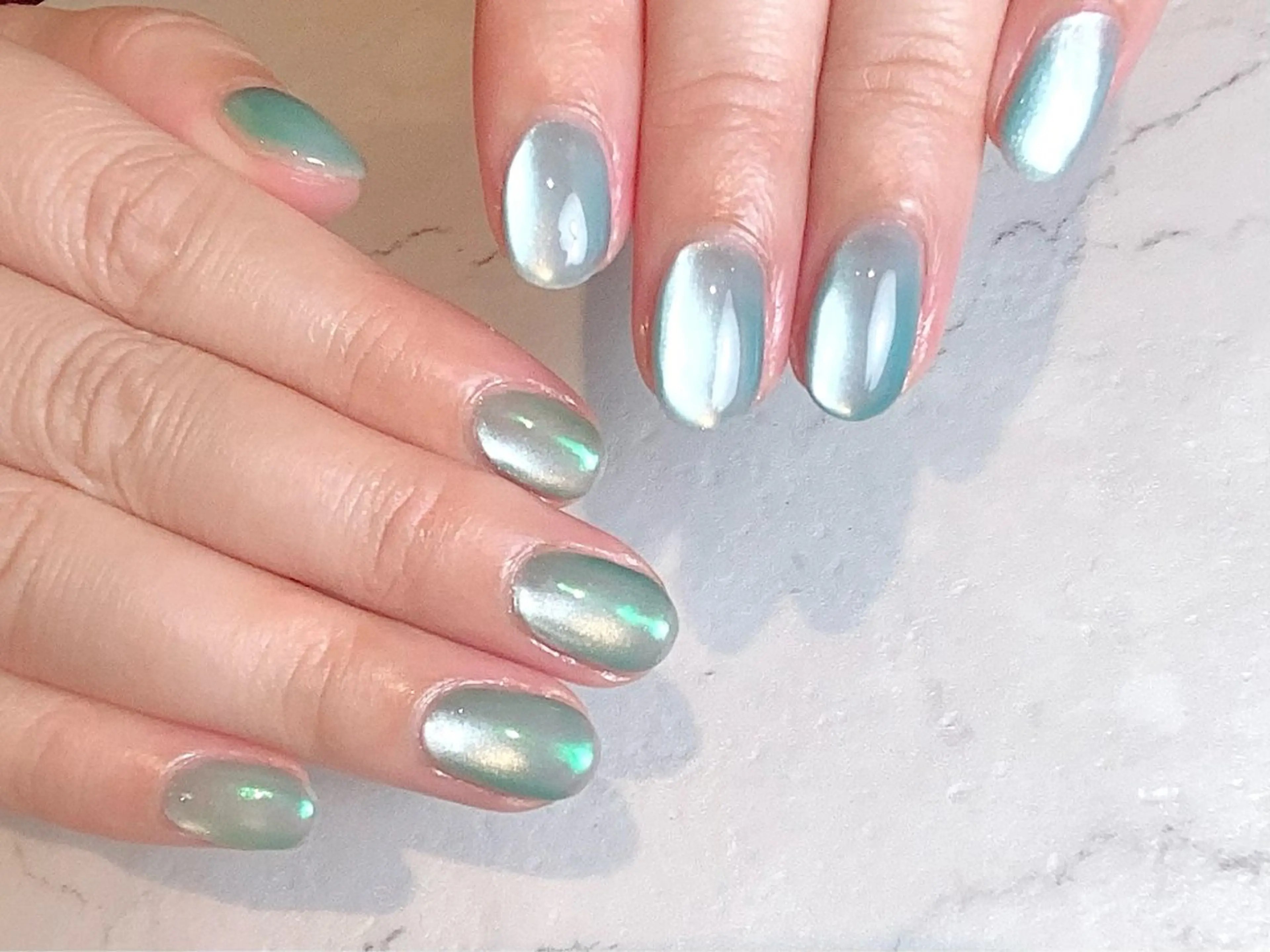 ネイル オーロラネイル プライベートサロン Rのネイルデザイン