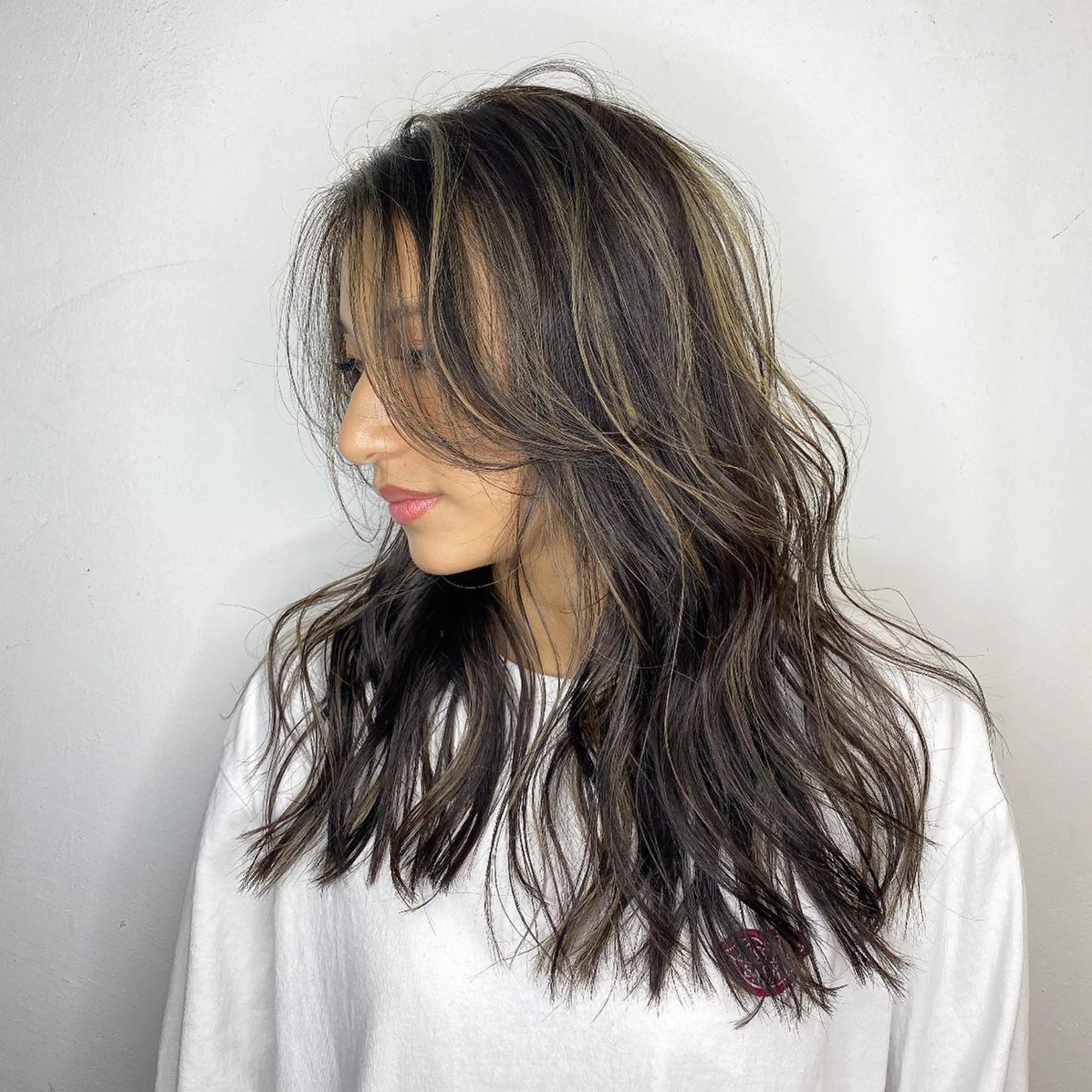 ロング カラー パーマ ヘアアレンジ メンズ キッズ ネイル マツエク・マツパ レイヤー/顔周り 韓国ヘア森田和貴のヘアスタイル