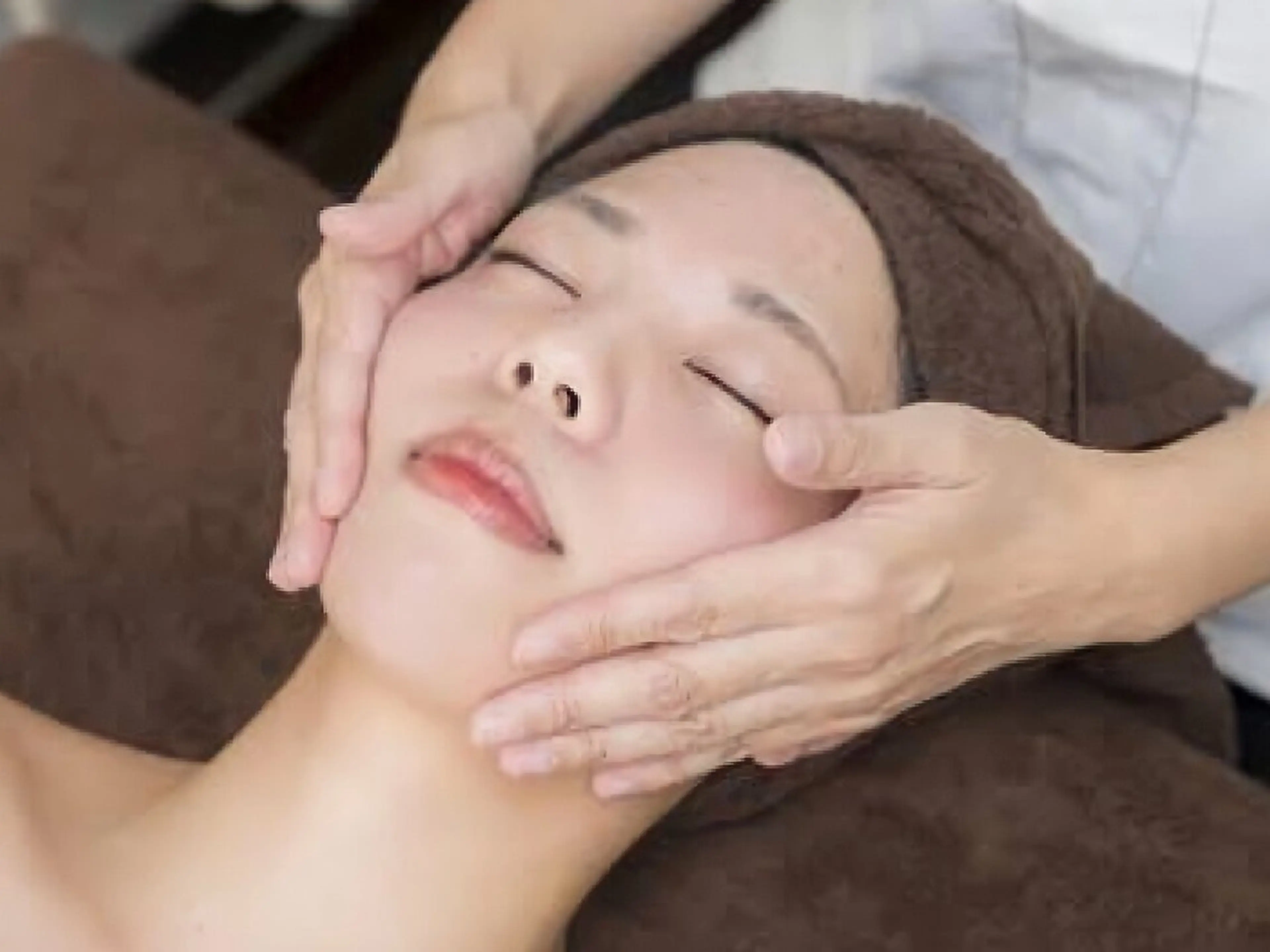 CURAR 平塚店のネイルデザイン