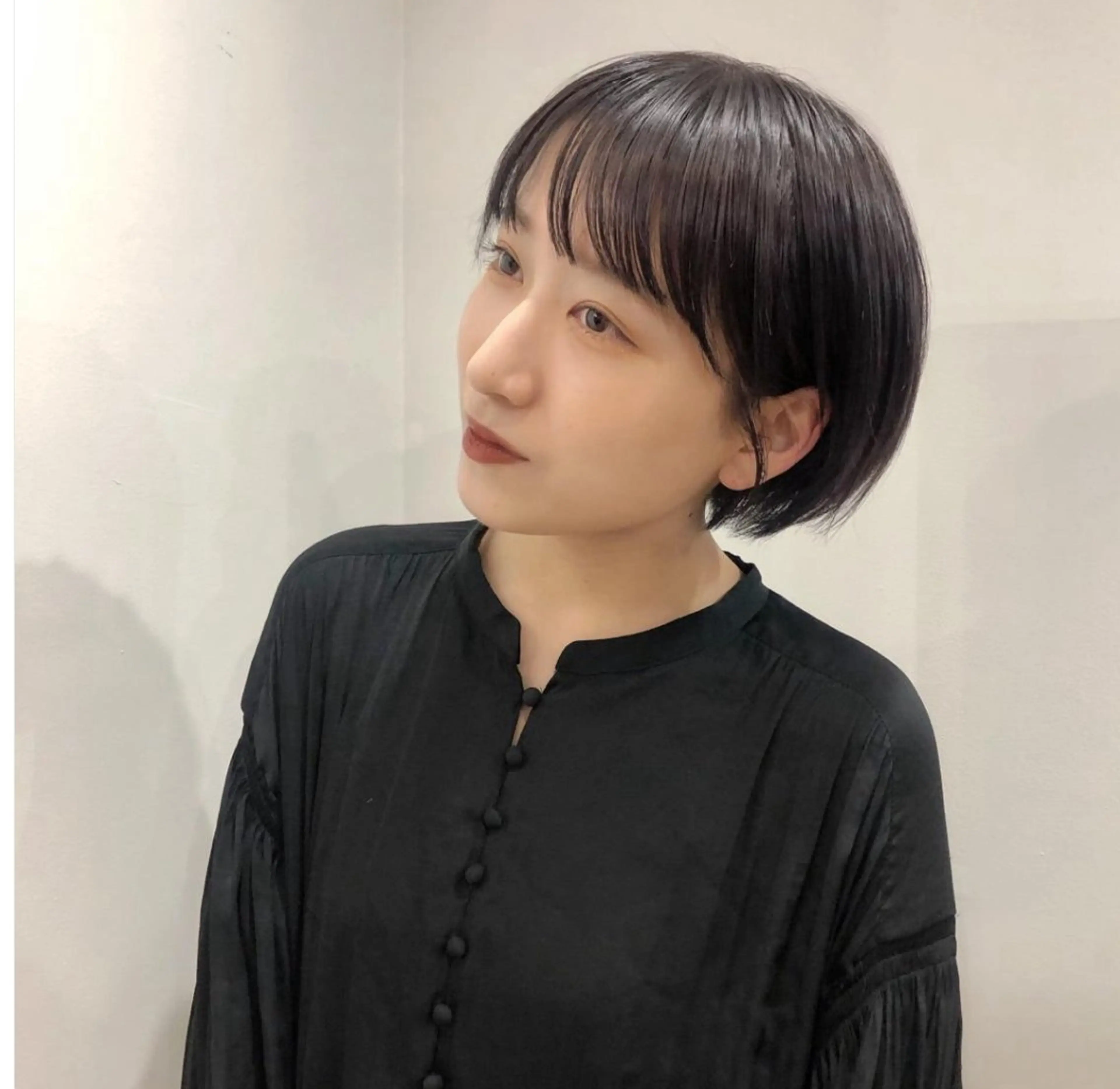 ショート ショートボブ ハンサムショート ボブ ショートヘア tete nico所属・似合わせ/ヘアカラー nanami🌸のヘアスタイル