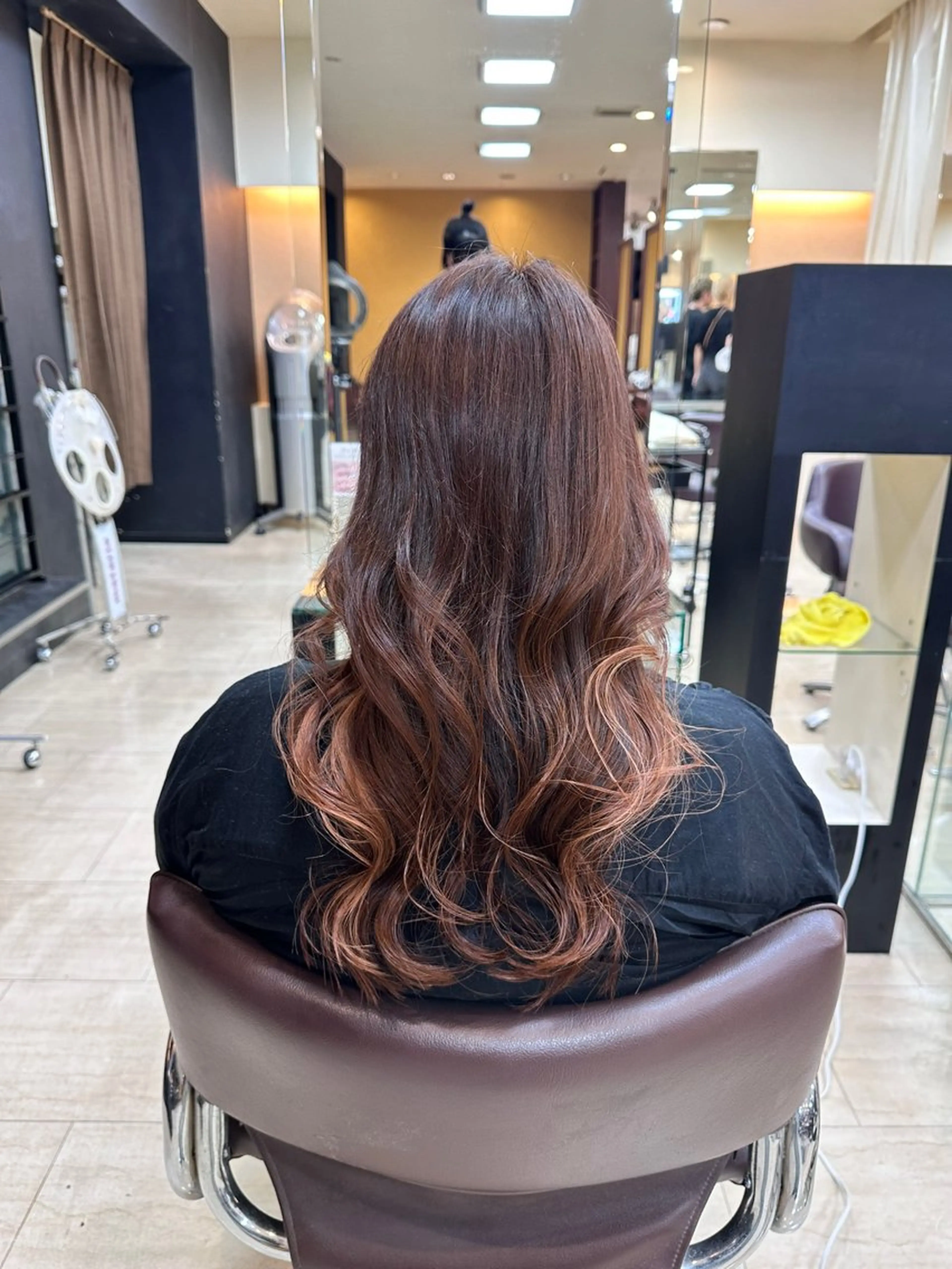 ミディアム 早﨑 映天のヘアスタイル