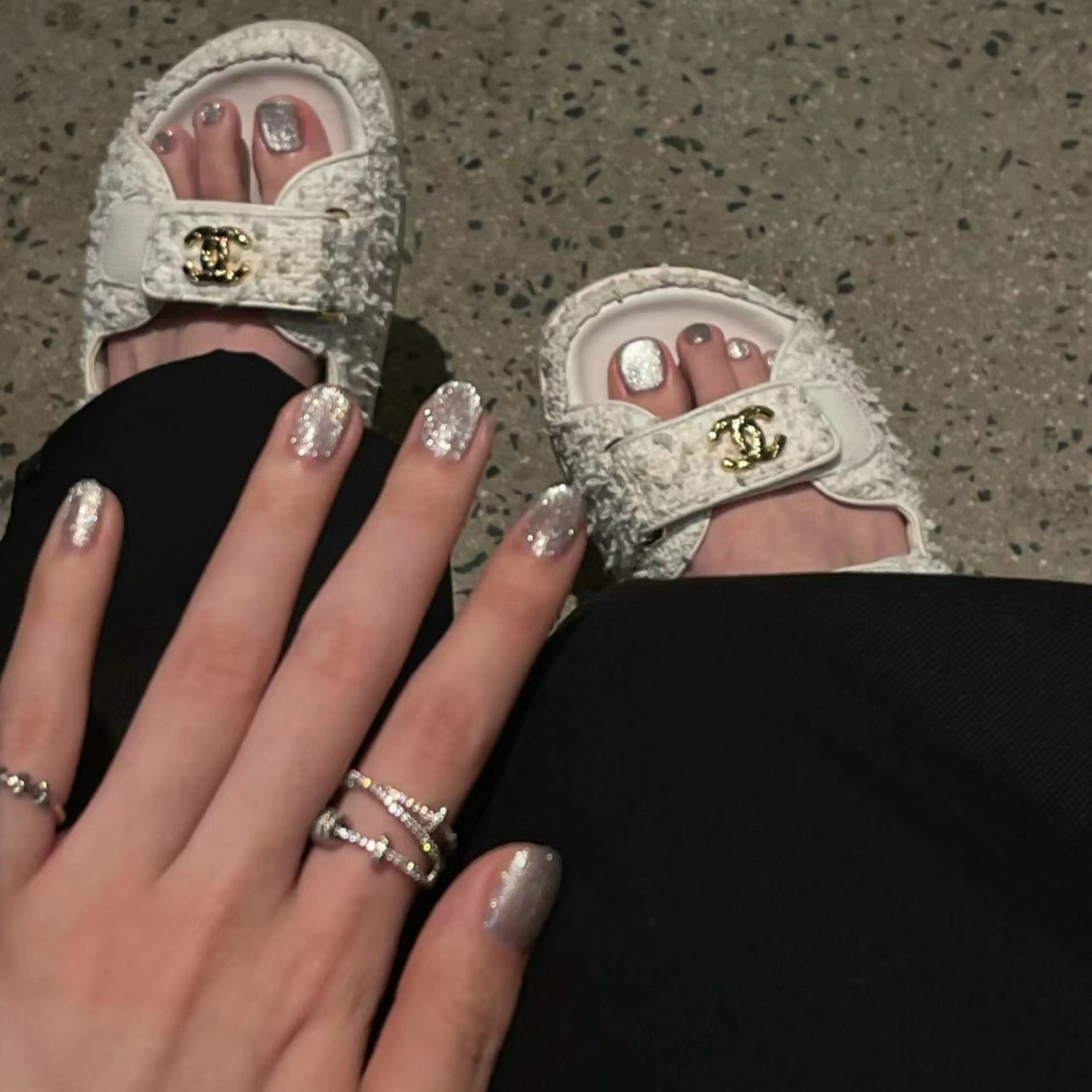 💕「期間限定」新規オフ込み✋ ハンド➕🦶フットネイル🉐マグネット2色 定額¥12000の写真