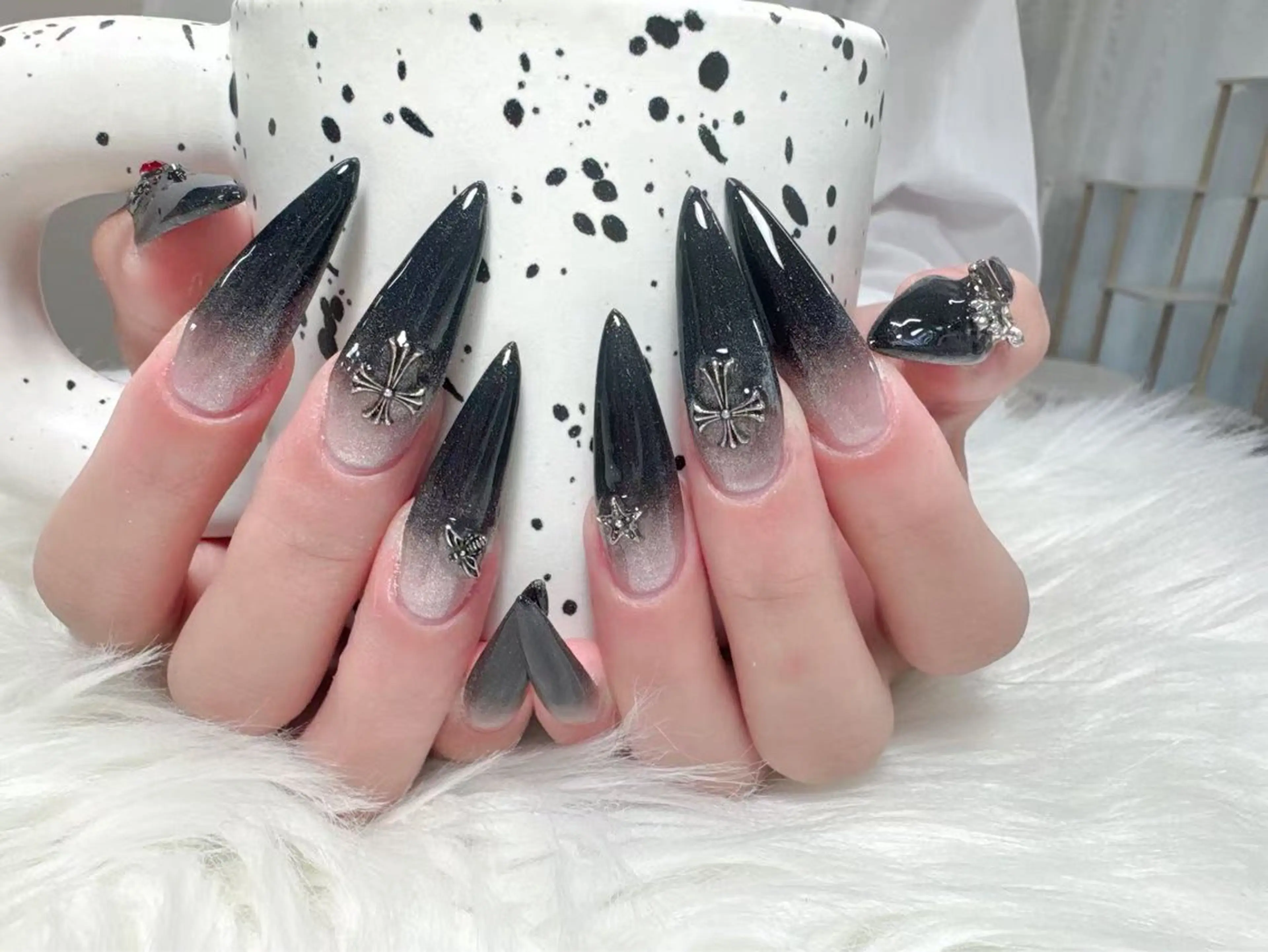 ネイル W&nail  slon所属・W·mai nail 関内のネイルデザイン