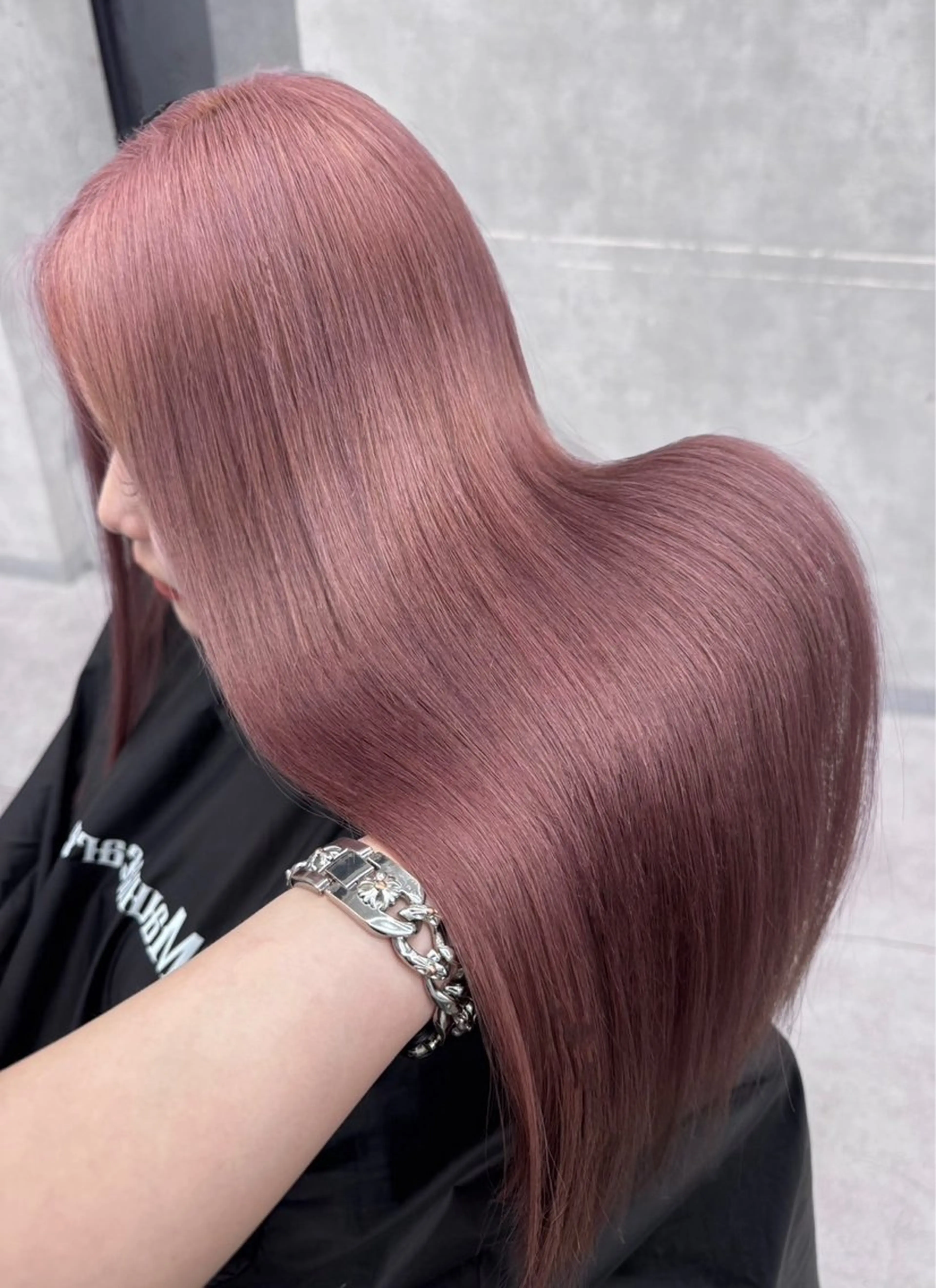 【💞営業後限定💞】ブリーチリタッチ➕カラーモデルの写真