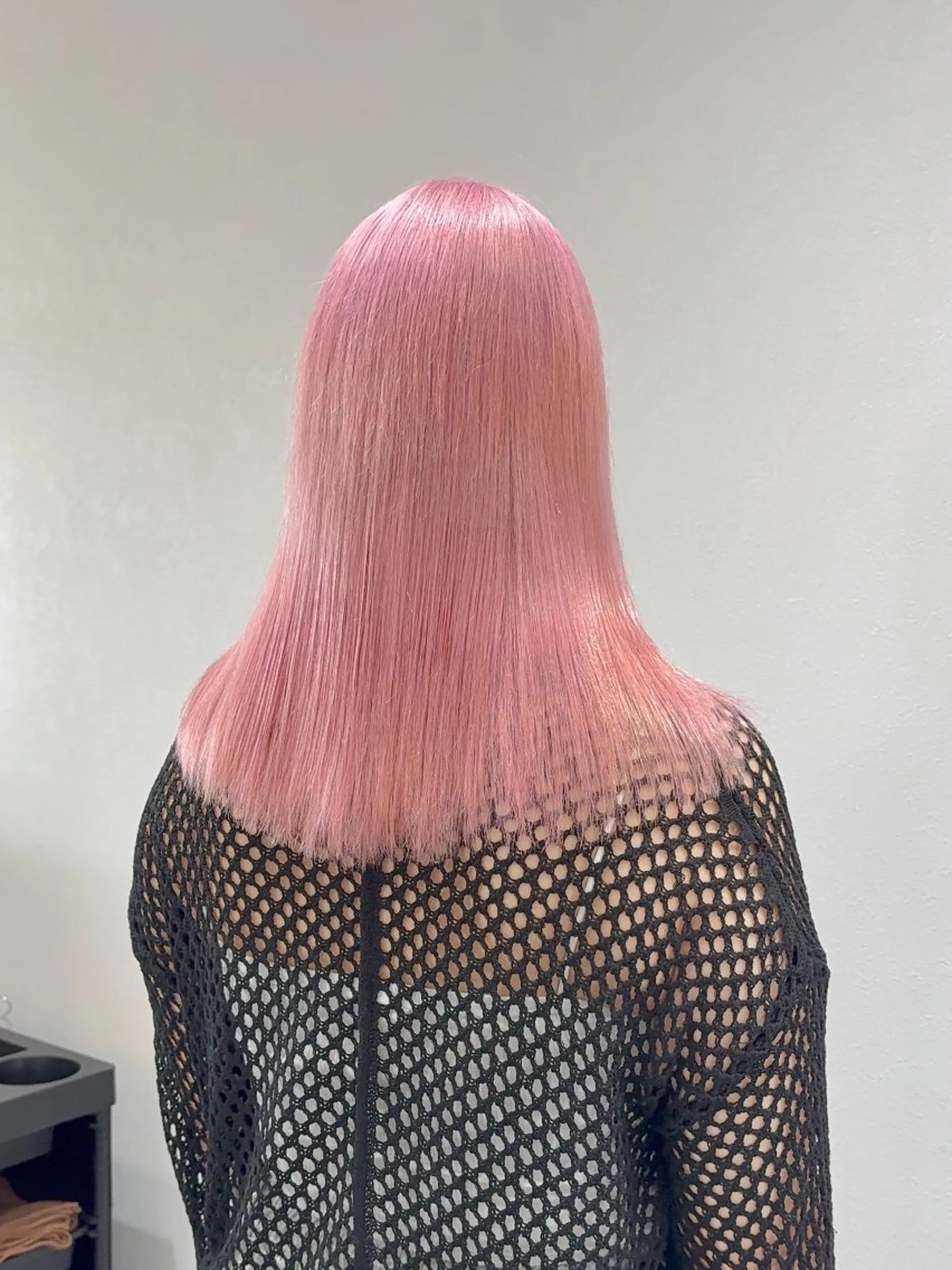 カラー ブリーチ ピンクカラー Light所属・✨佐野ハイトーン/ 韓国ヘア💫上岡蓮のヘアスタイル