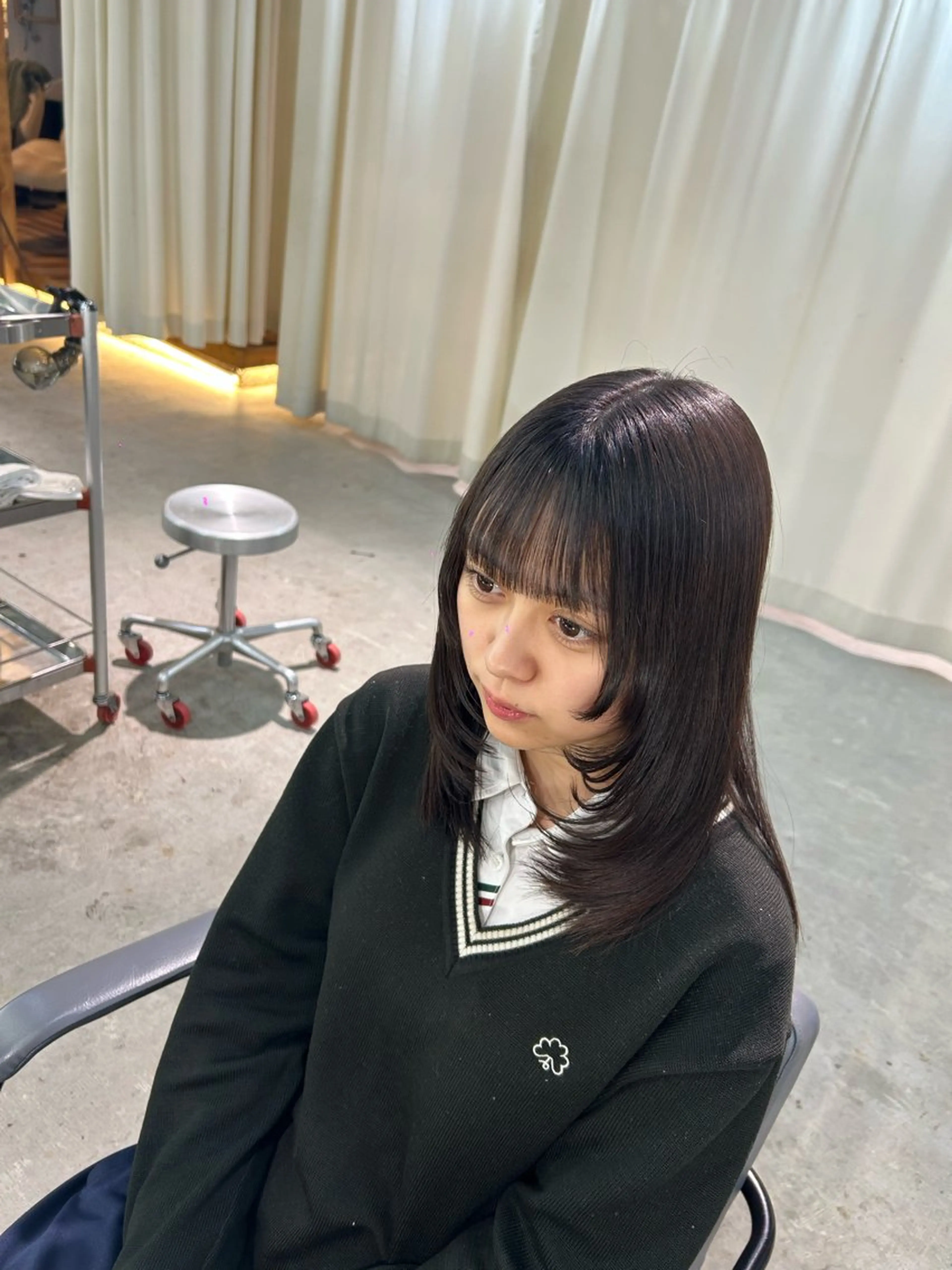 ミディアム レイヤーカット 高橋 航大のヘアスタイル