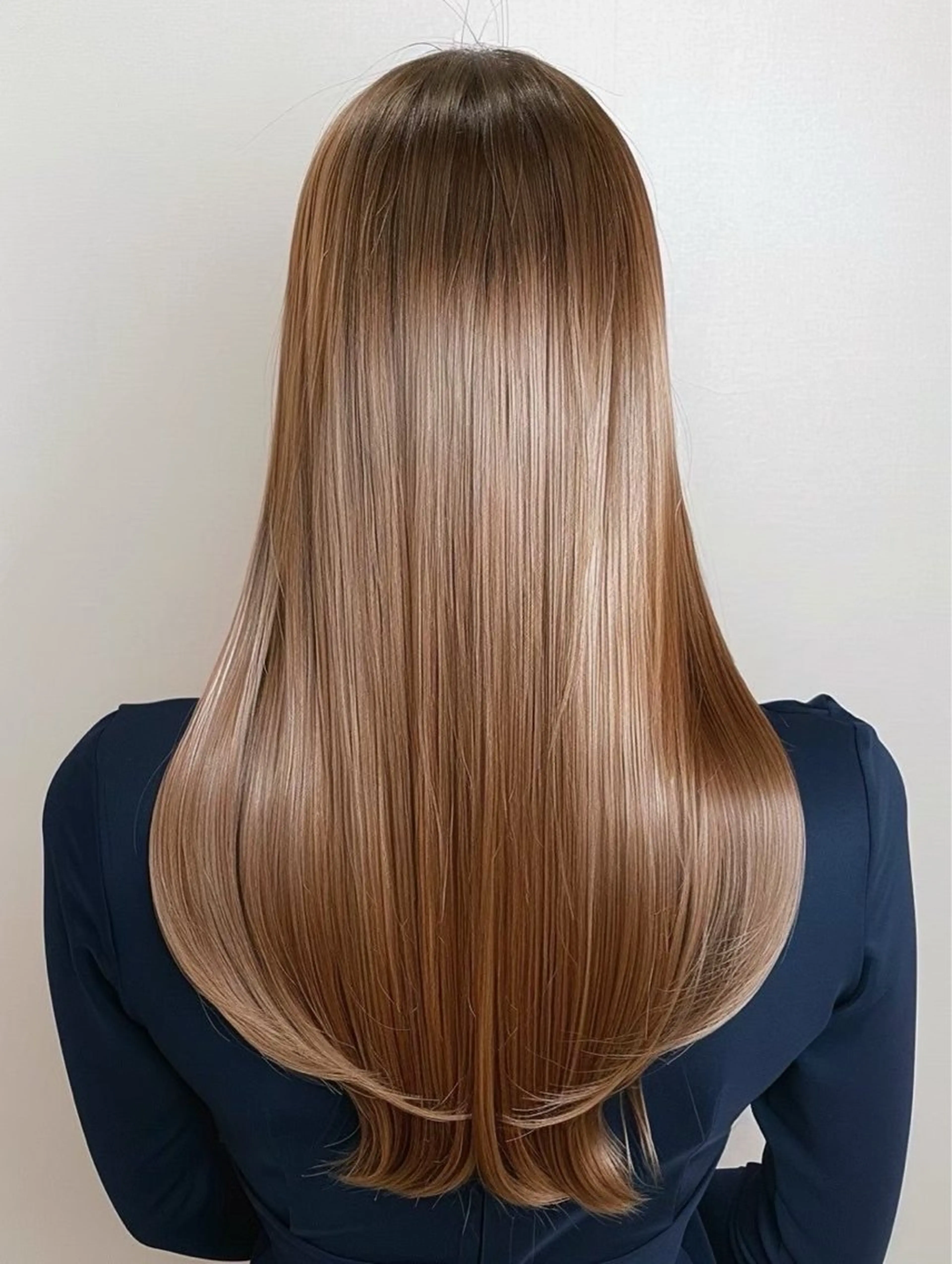 ロング 保子 祐里香のヘアスタイル