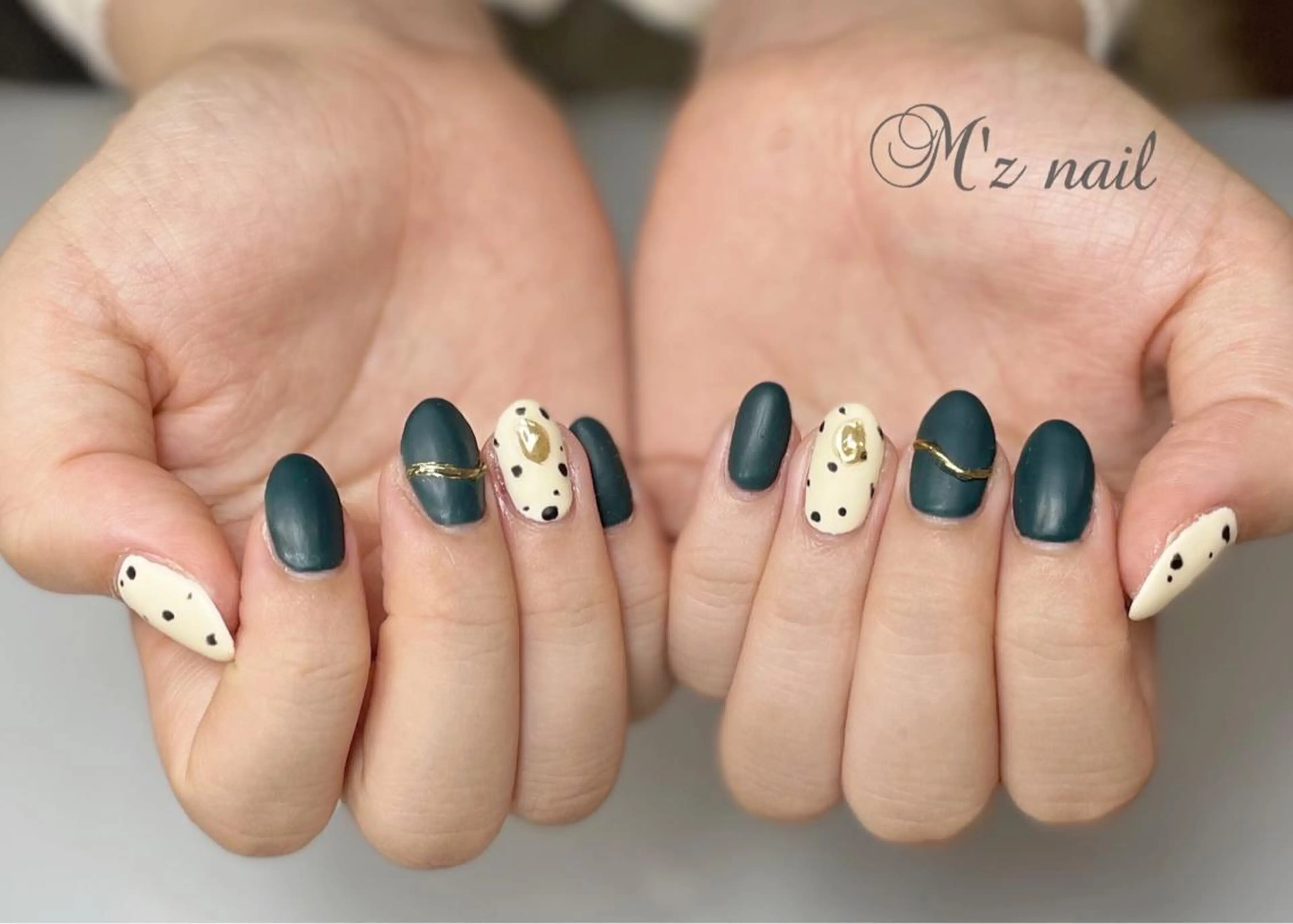 ネイル ハンドネイル M flore (エムフローレ)のネイルデザイン