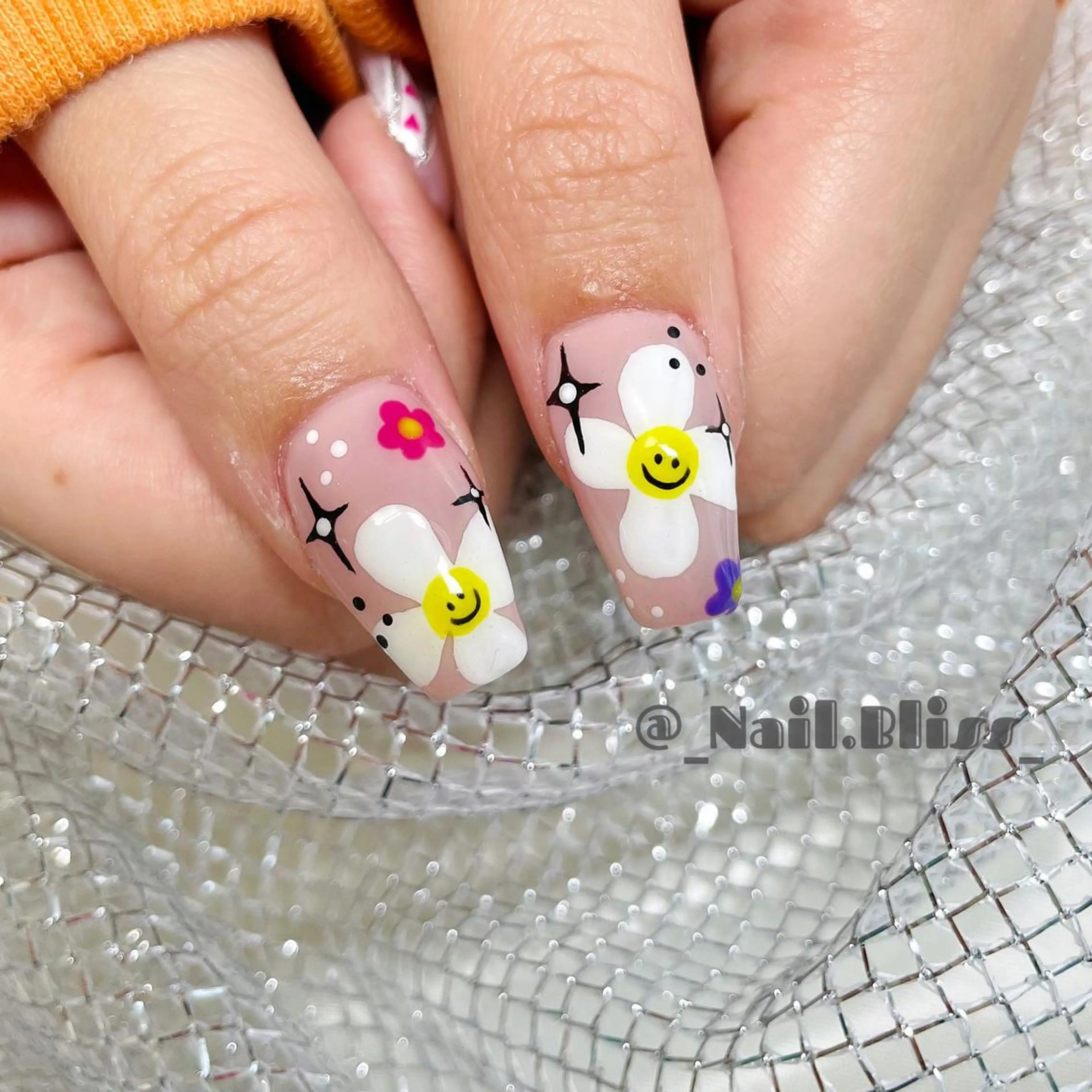 ネイル フラワーネイル ハンドネイル NAIL BLISSのネイルデザイン