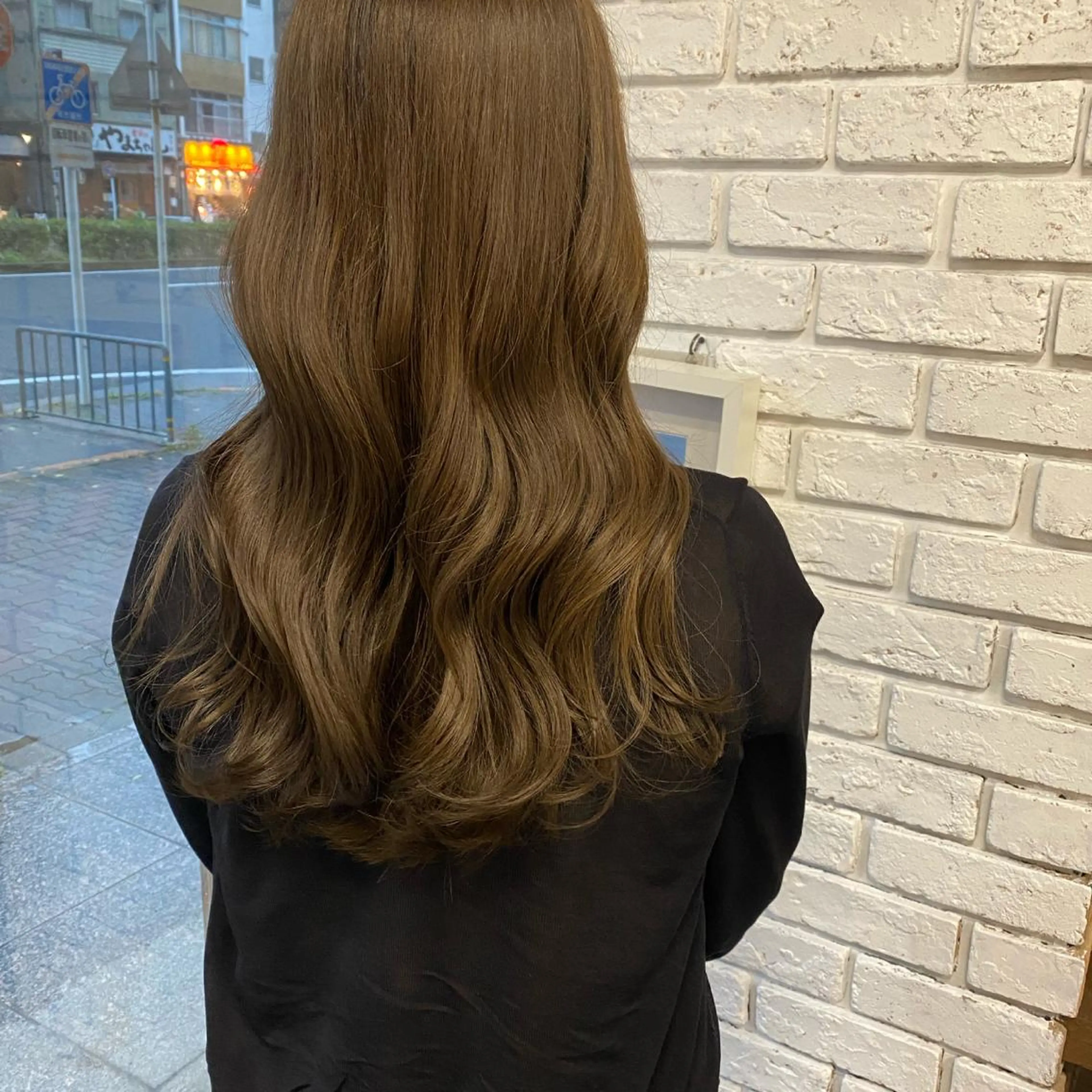 ロング カラー グレージュ イチカワ ミオ/ minim hairのヘアスタイル