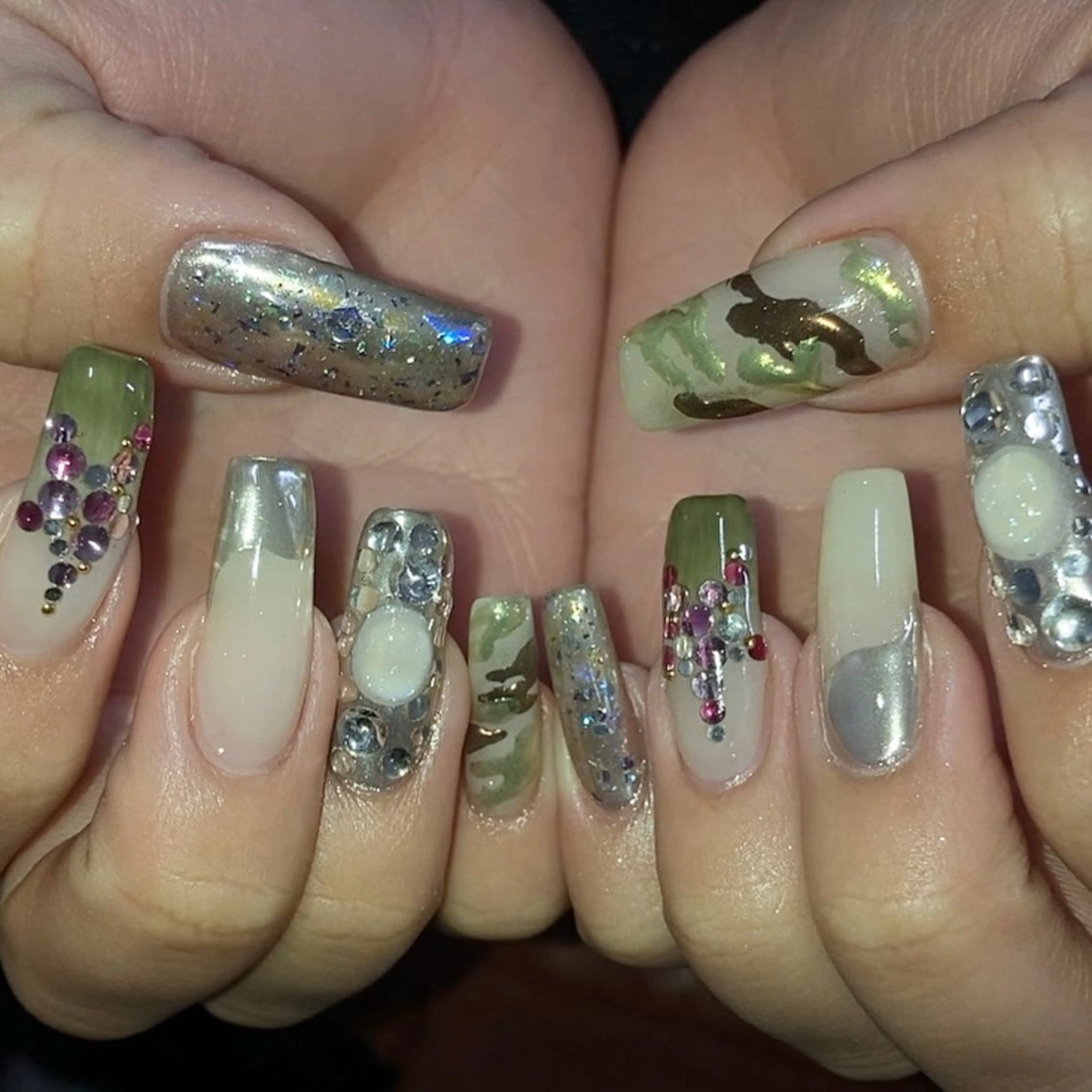 ネイル ロングネイル ハンドネイル フットネイル kana/モード ・グランジ໒꒱のネイルデザイン