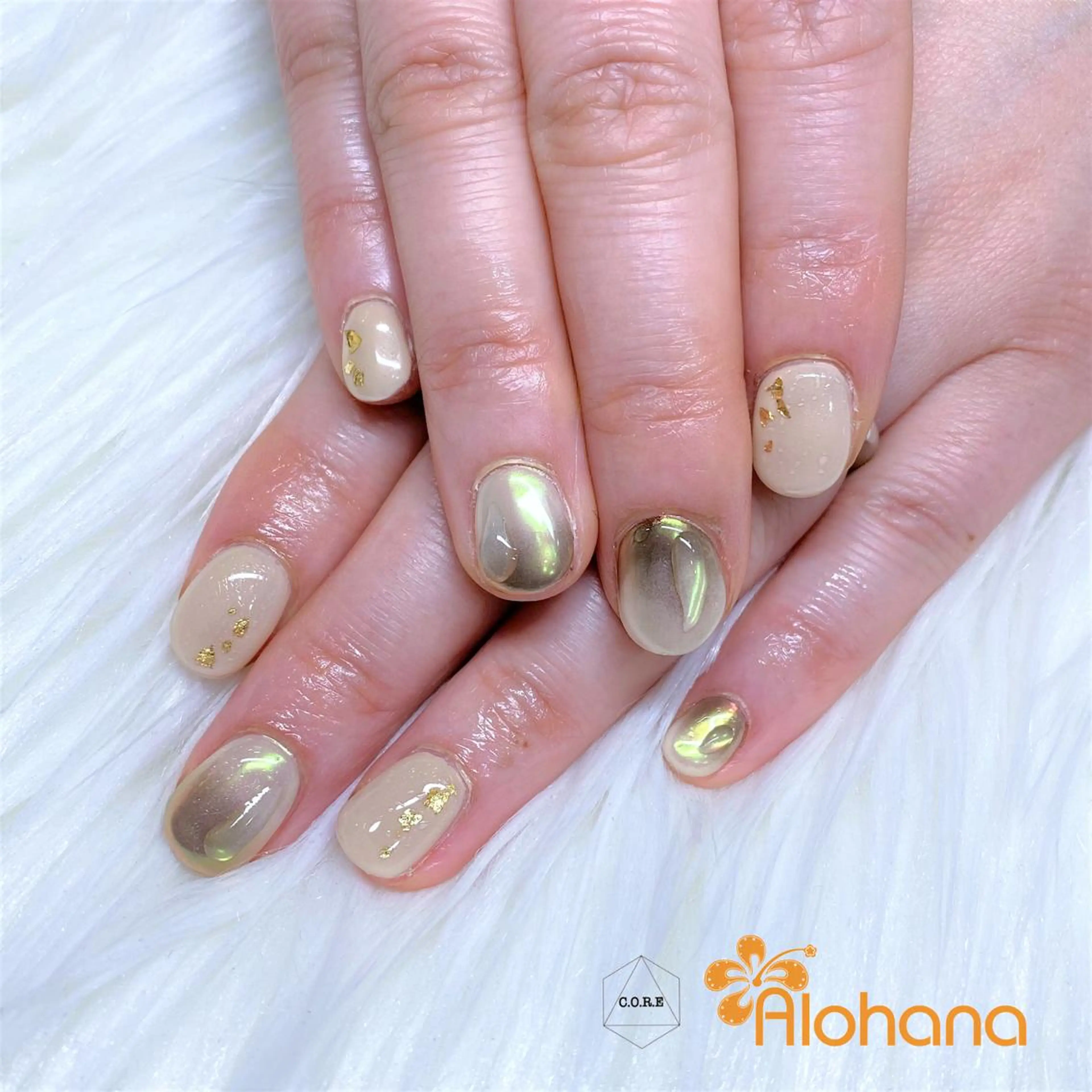 ネイル グラデーション ミラーネイル ハンドネイル Alohana所属・Alohana Minaのネイルデザイン