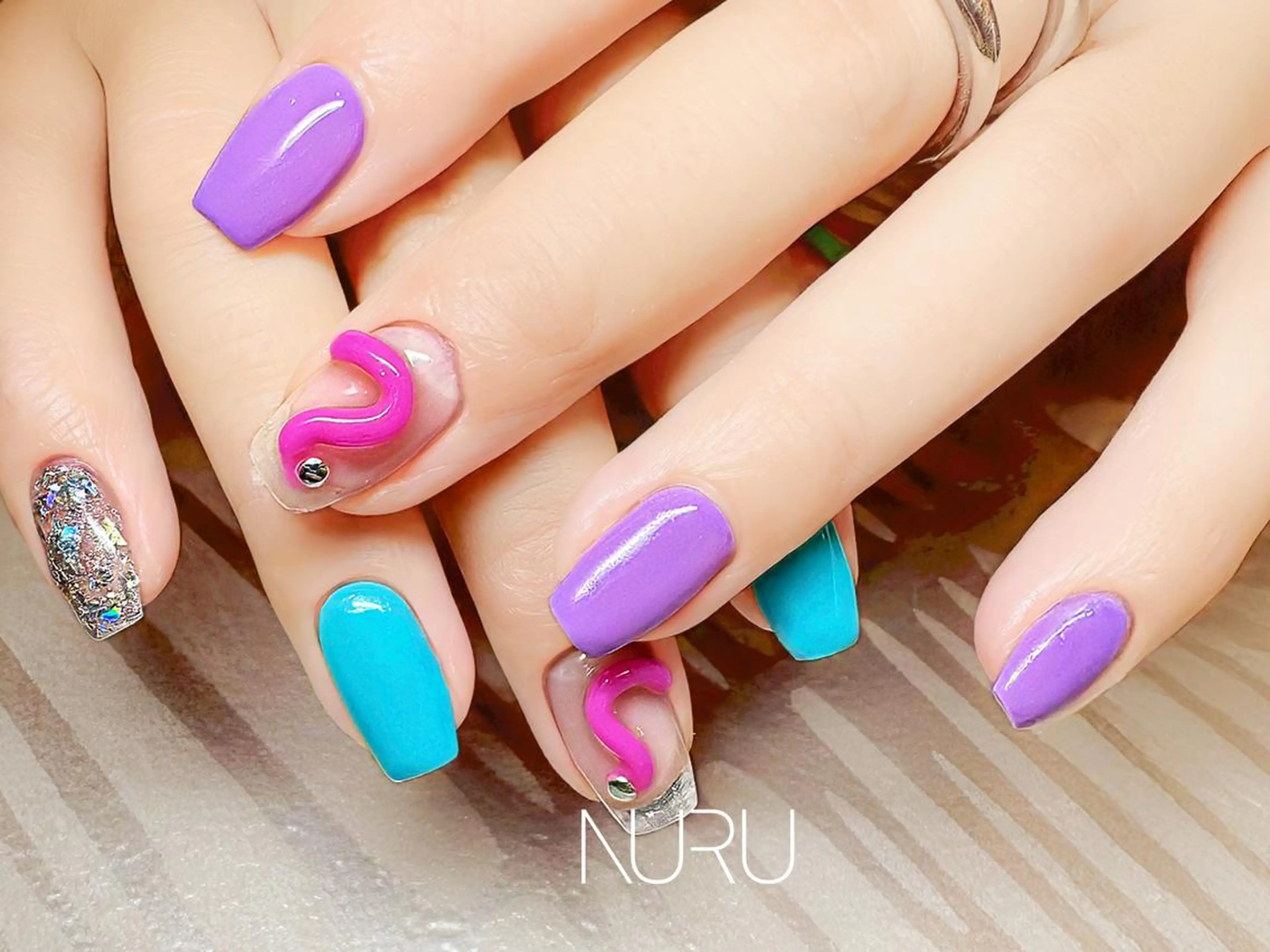 ネイル アートネイル NURU NAIL ヌルネイル新宿のネイルデザイン