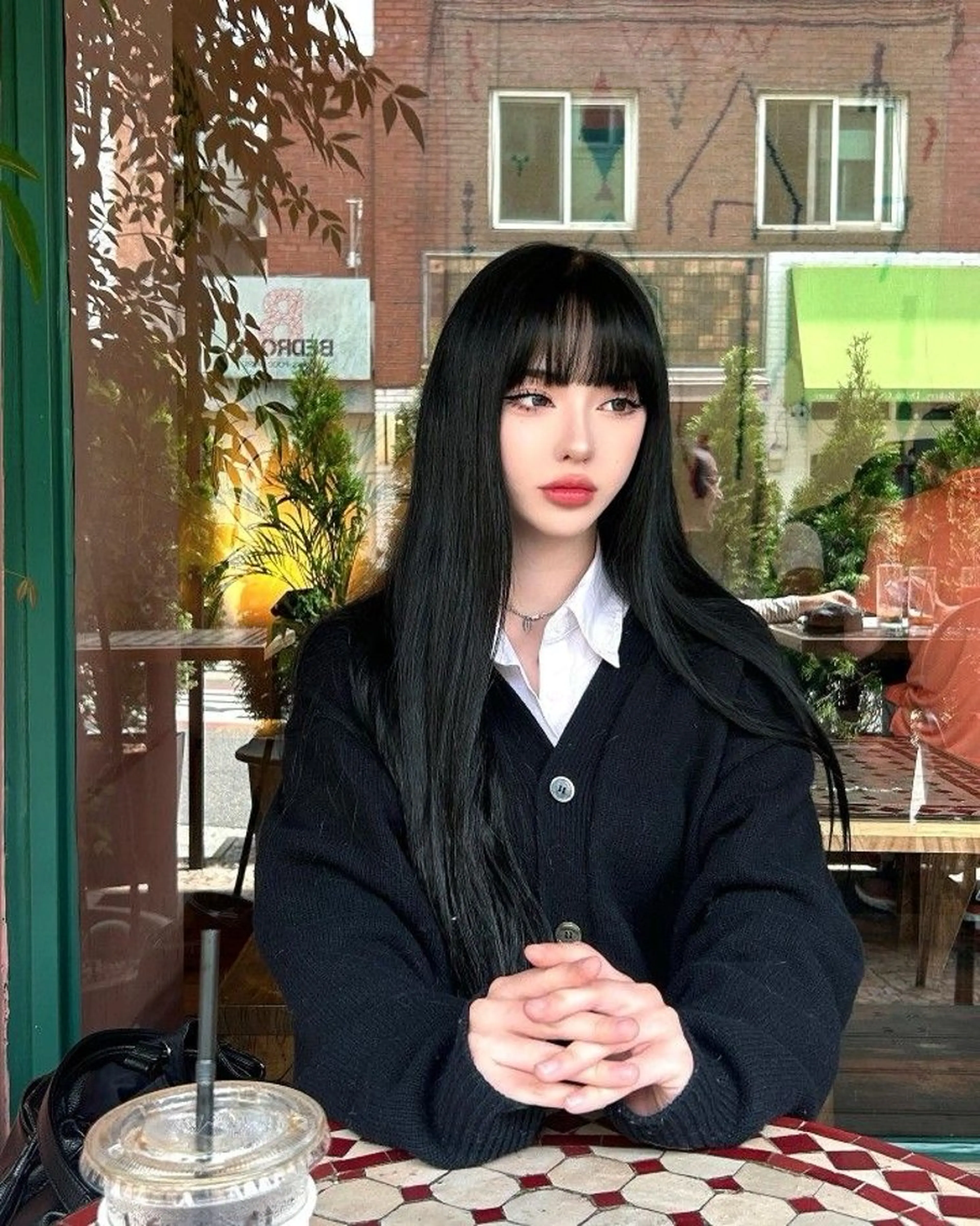 ロング 【直前割】透ける艶髪 ♡ストレートのヘアスタイル