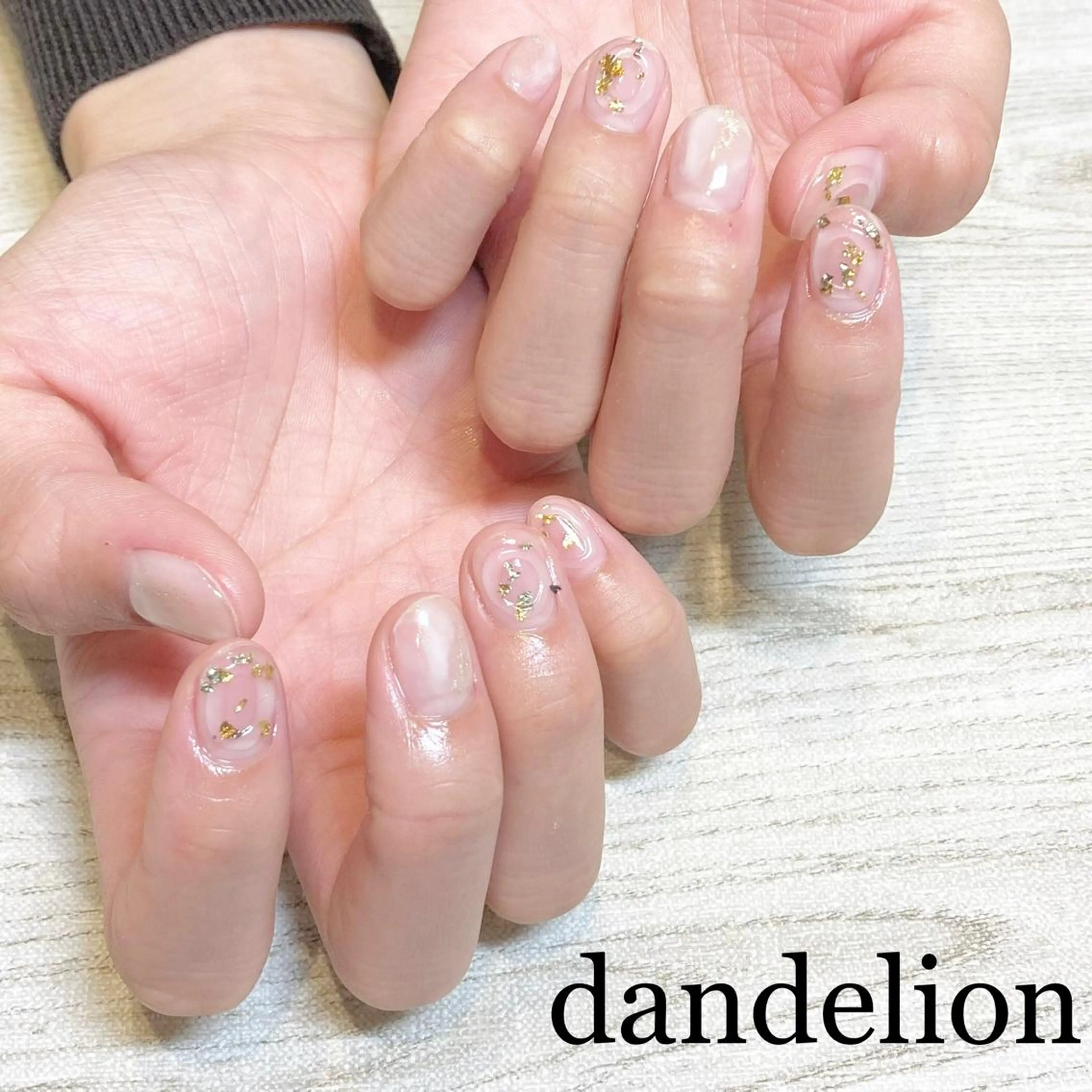 ネイル ハンドネイル ハンドケア dandelion ダンデライオンのネイルデザイン