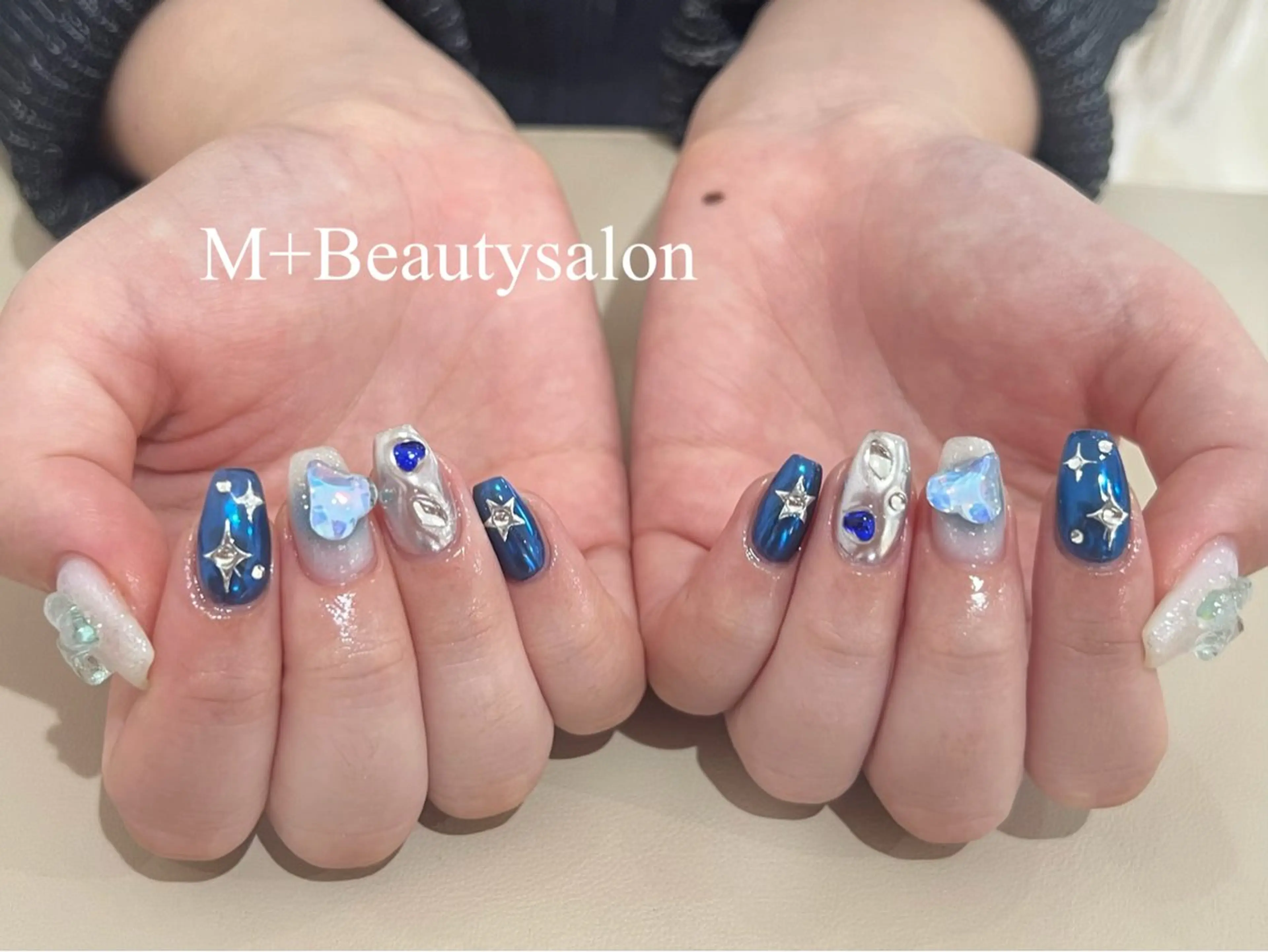 ネイル M+  Beauty Salonのネイルデザイン