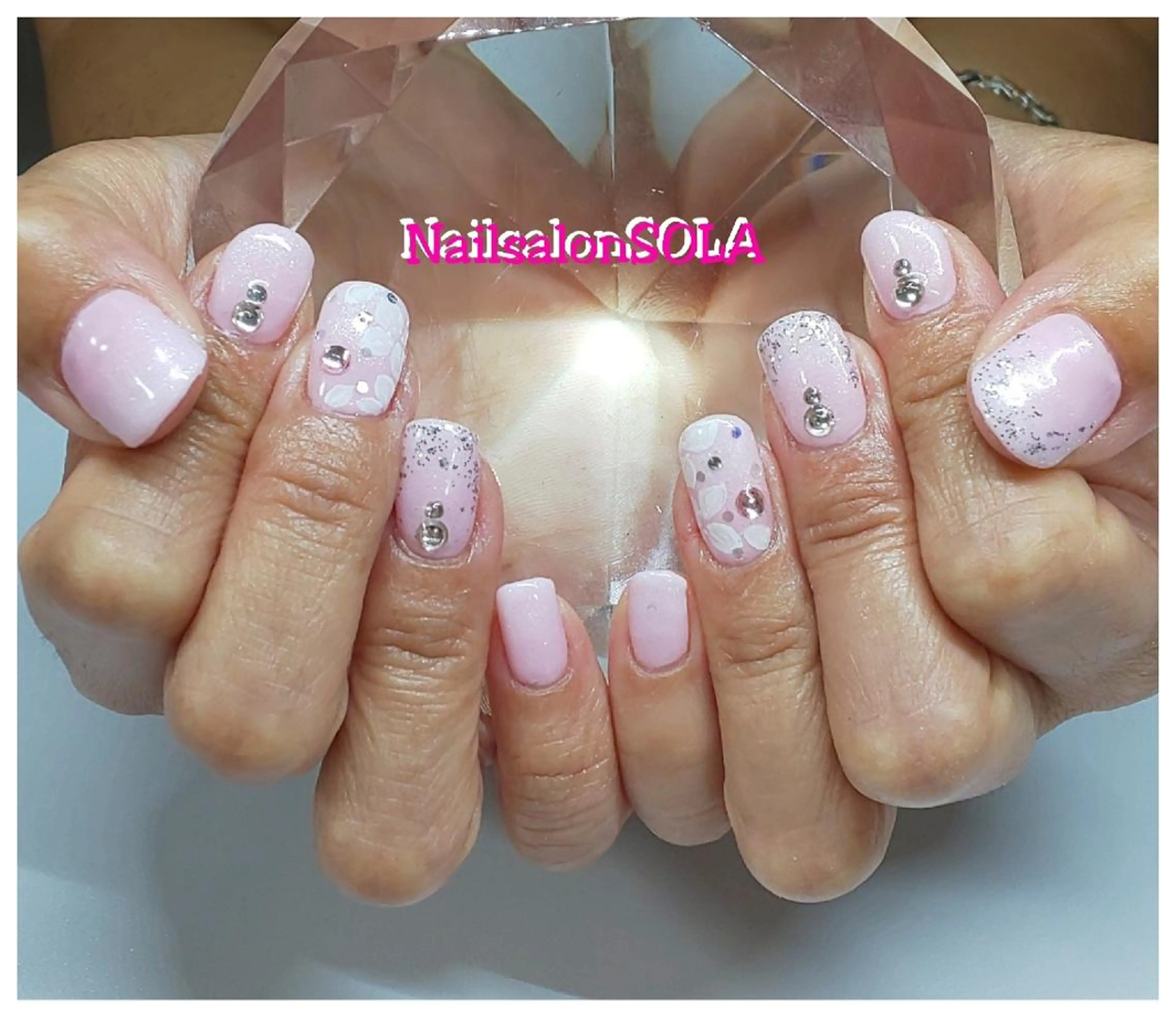 ネイル 田代 夏子のネイルデザイン