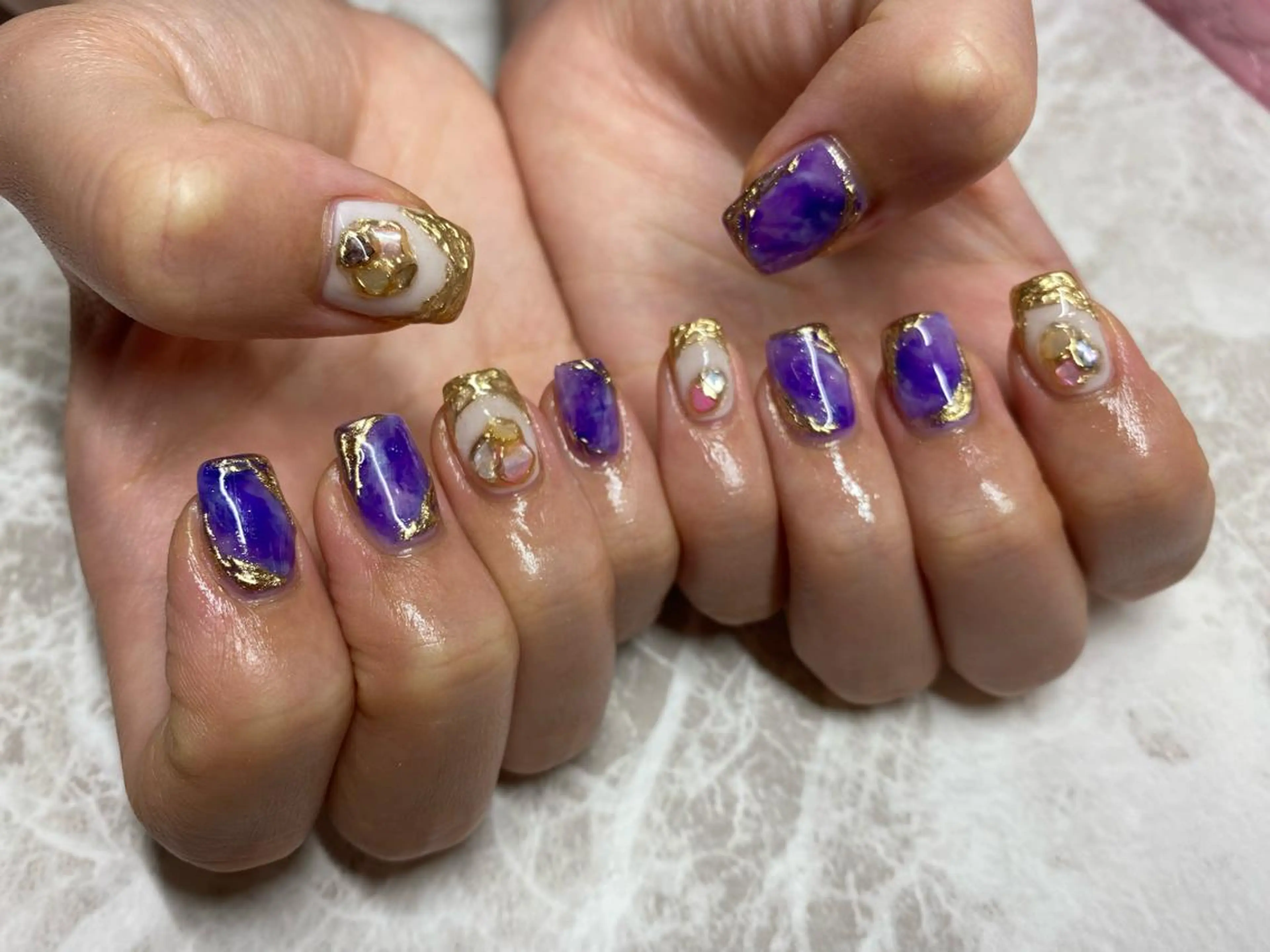 ネイル BLITZ Nail 岩田💅🏻✨のネイルデザイン