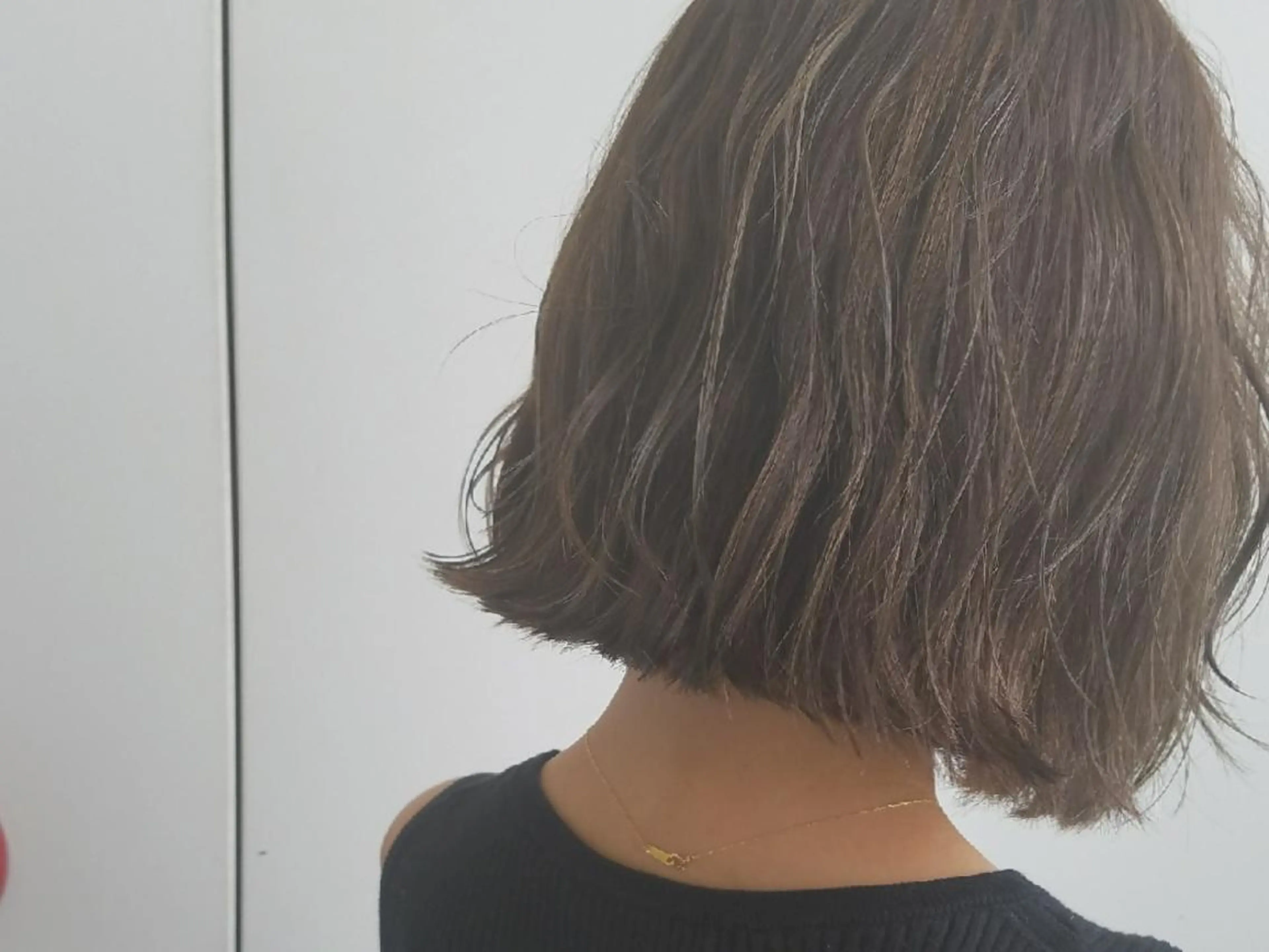 カラー ネイル マツエク・マツパ ショート ハイライトカラー ボブ ハイライト iplus まつげ、眉毛、耳つぼのマツエク・マツパデザイン