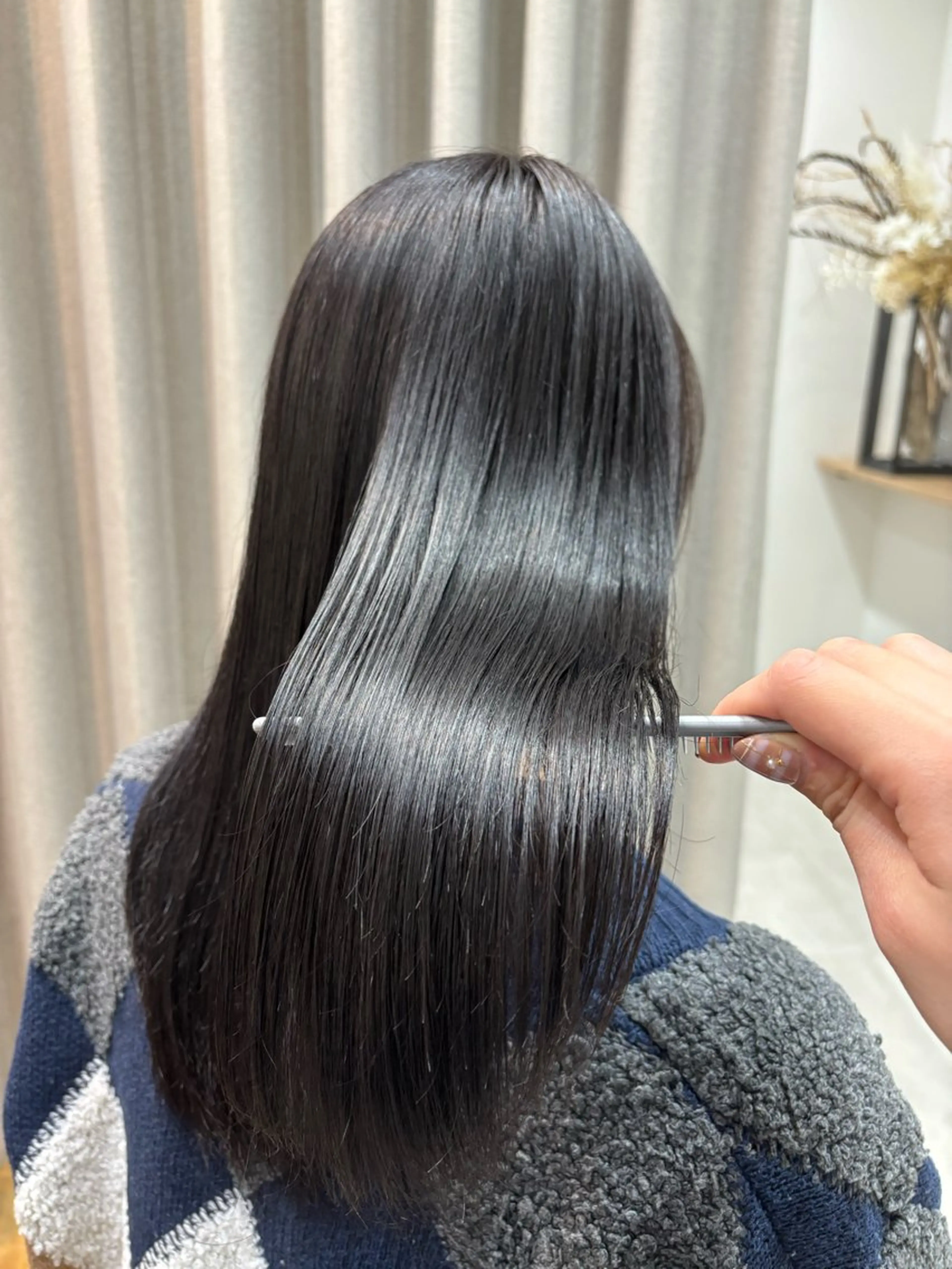 ロング カラー ブラウンカラー ナチュラルブラウン Atre.所属・🤍美髪縮毛/髪質 改善/池上夏凜🤍のヘアスタイル