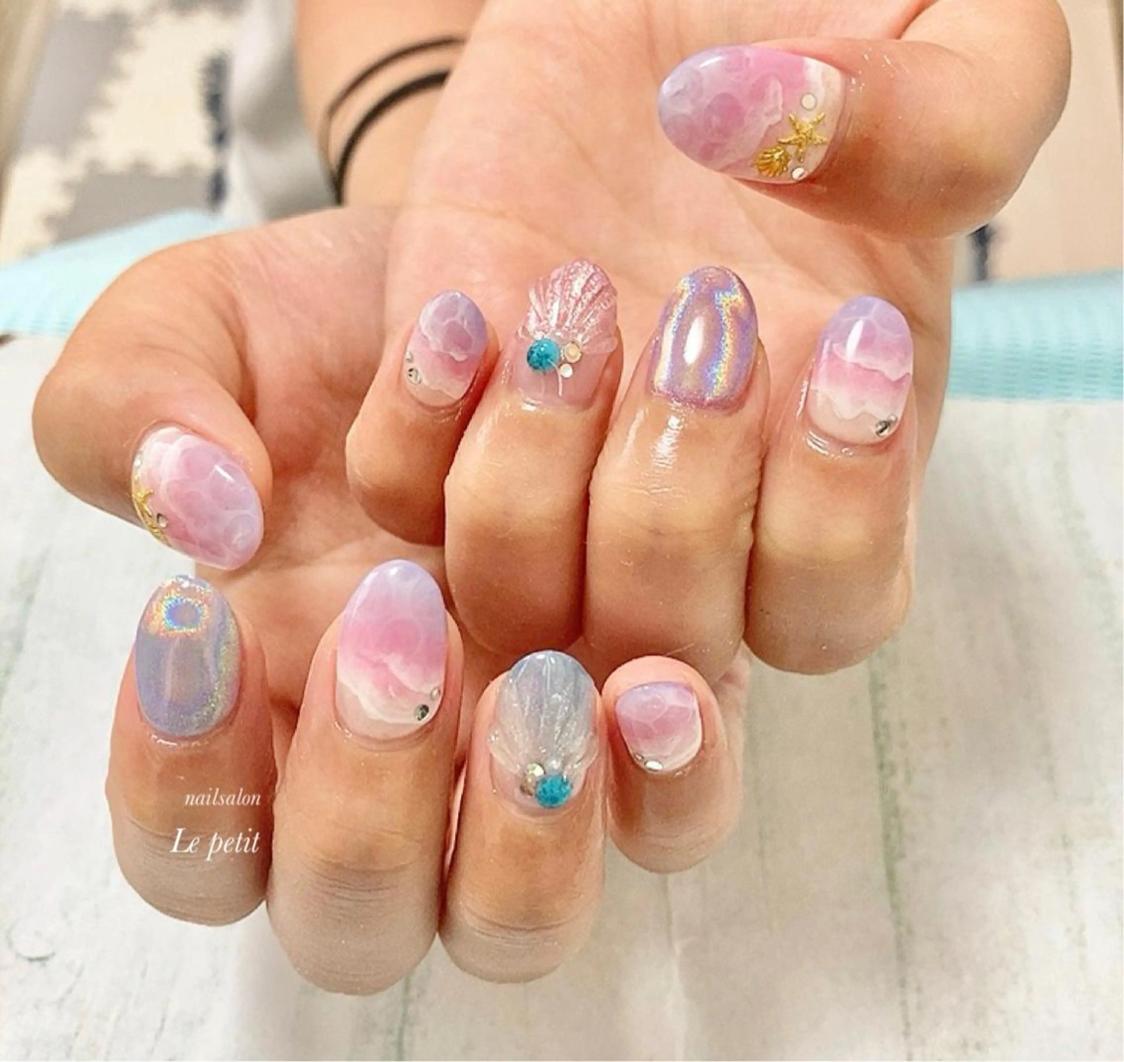 ネイル 石野 広佳のネイルデザイン