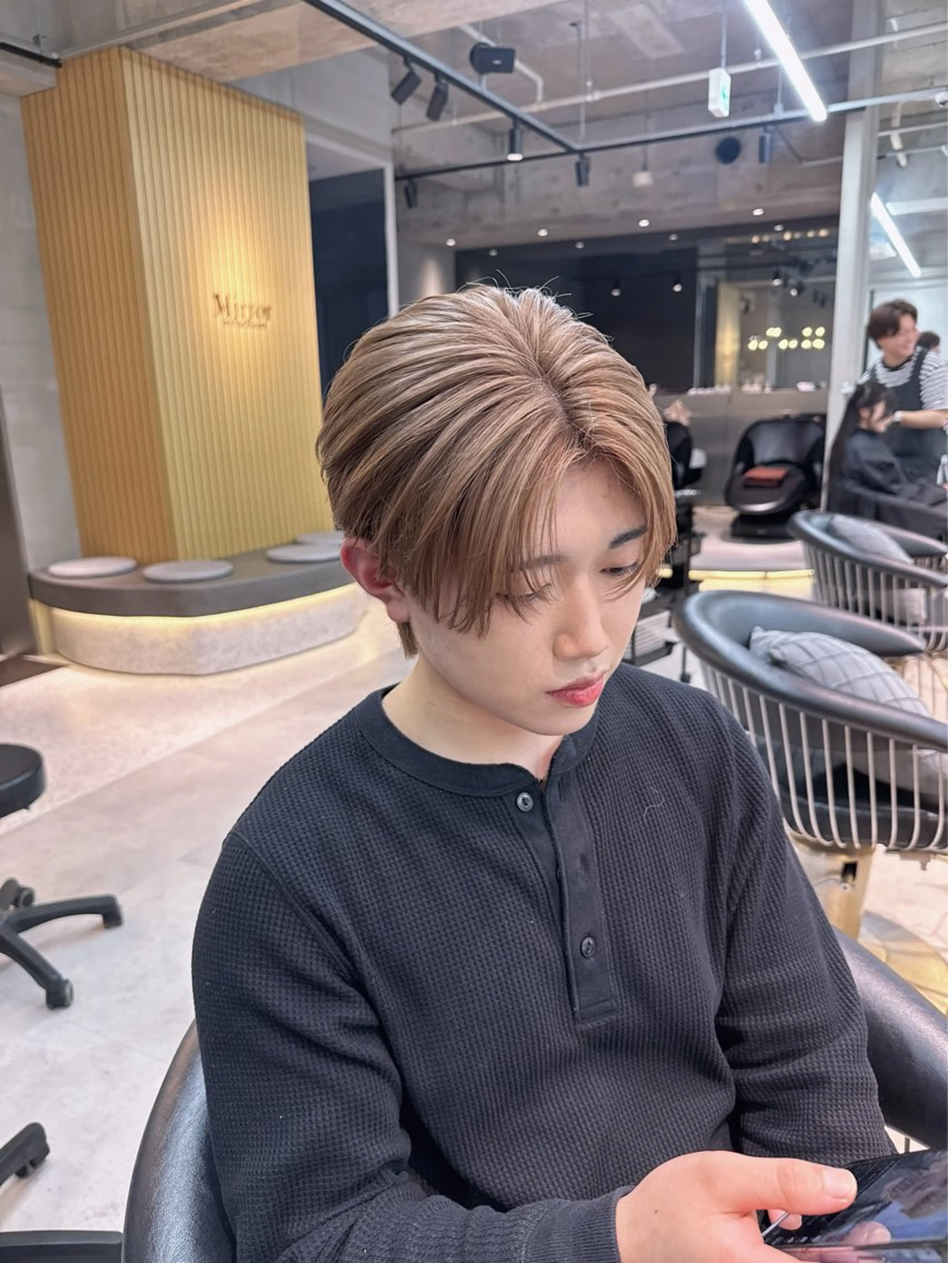 ミディアム カラー ヘアアレンジ メンズ ヘアカラー トリートメント ARIA💎縮毛矯正 ブリーチ💎複雑履歴のヘアスタイル