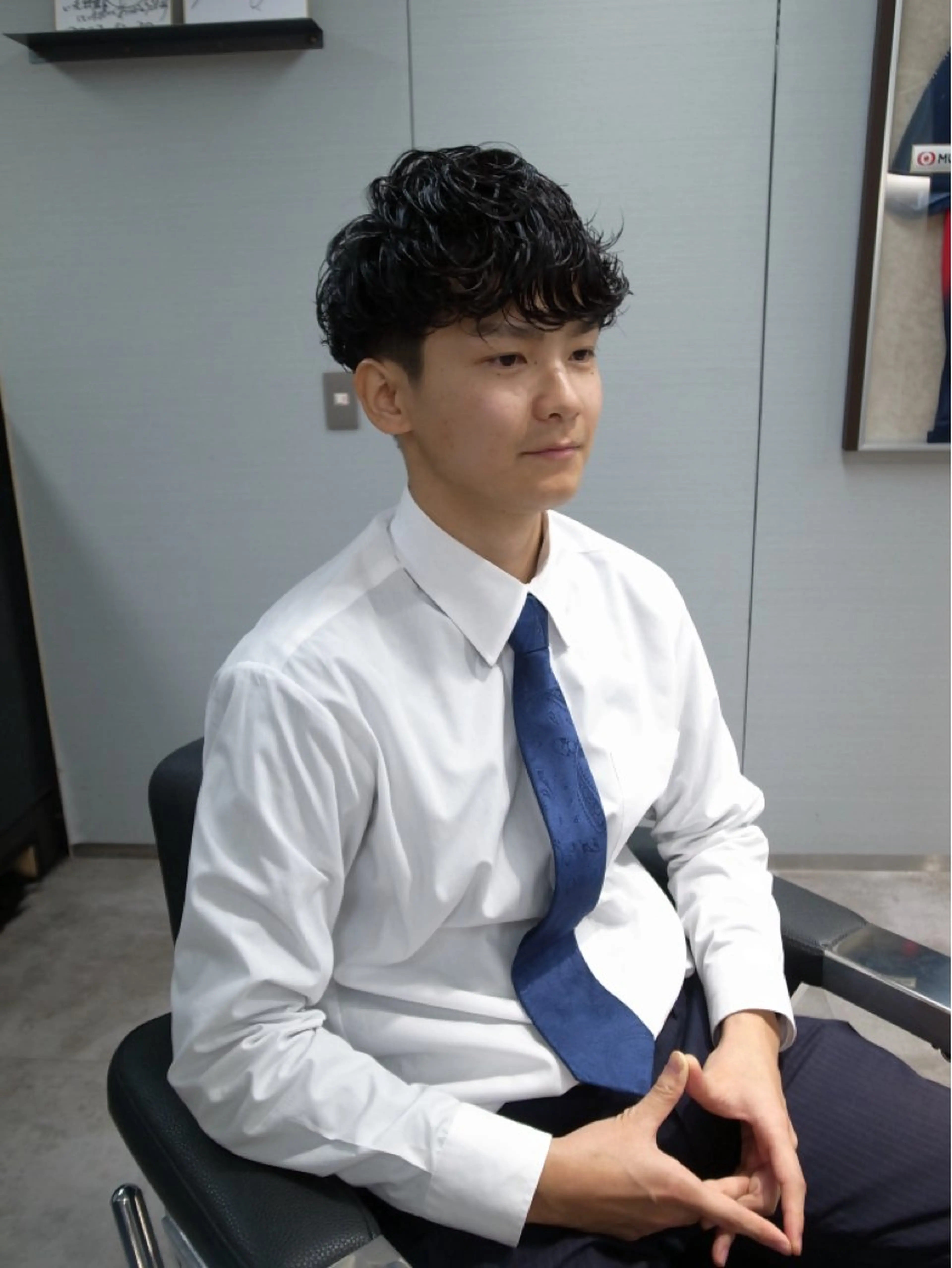 ショート パーマ メンズ ビジネス スペインカール カット パーマ INTRO SHIBUYA by Fi-Ne所属・💈メンズフェード 特化DAIYA💈のヘアスタイル