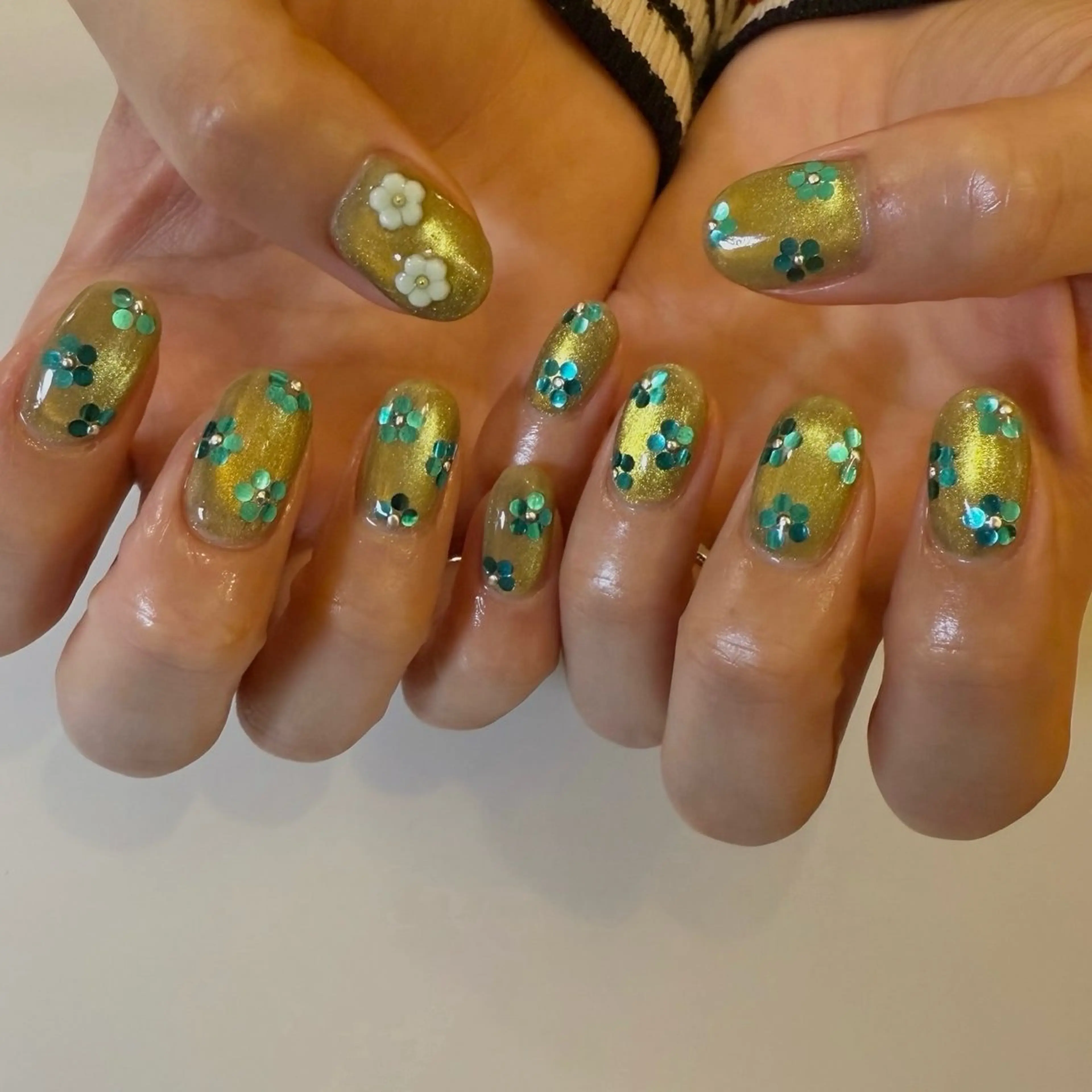 ネイル ハンドネイル Nail Room uimのネイルデザイン