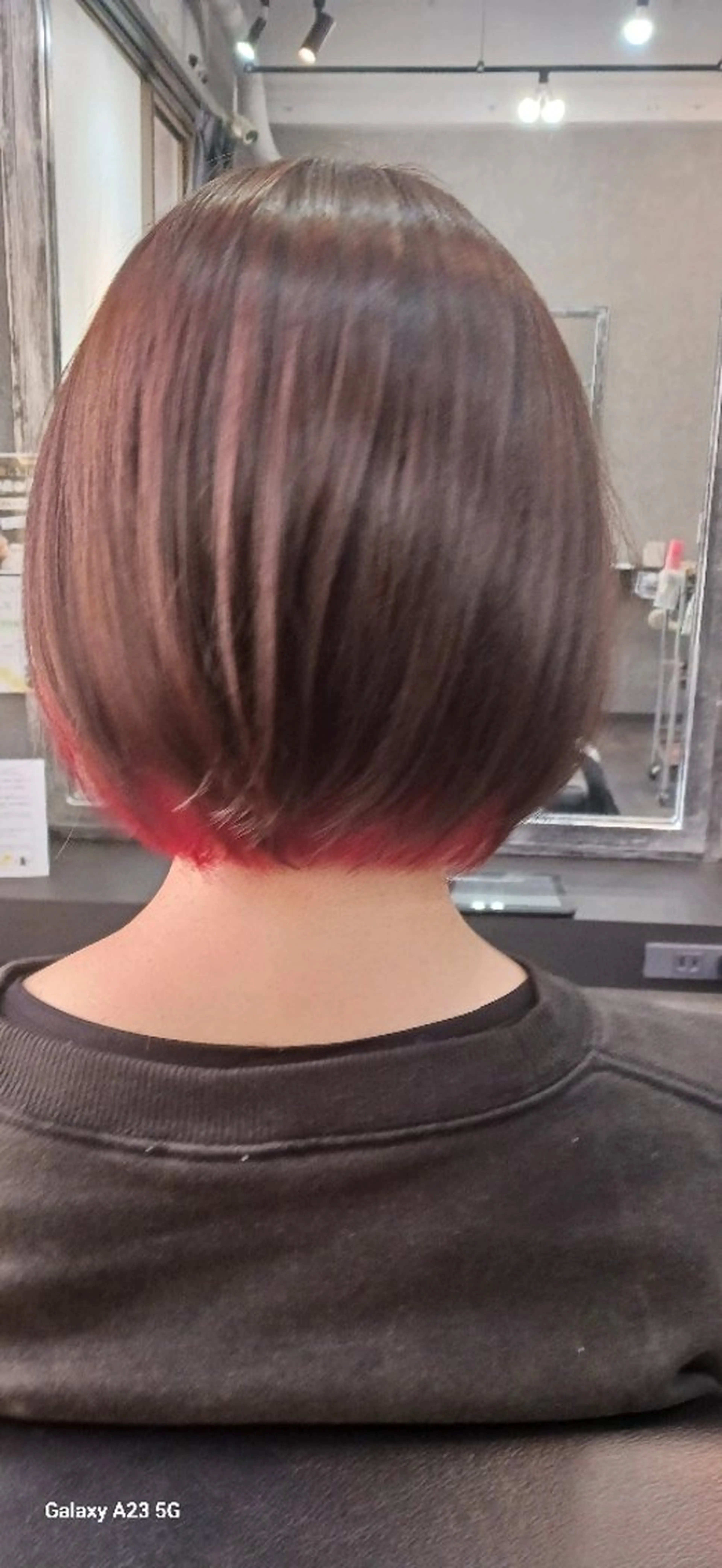 NANAE 限定 50歳からのカット+インナーカラーの写真