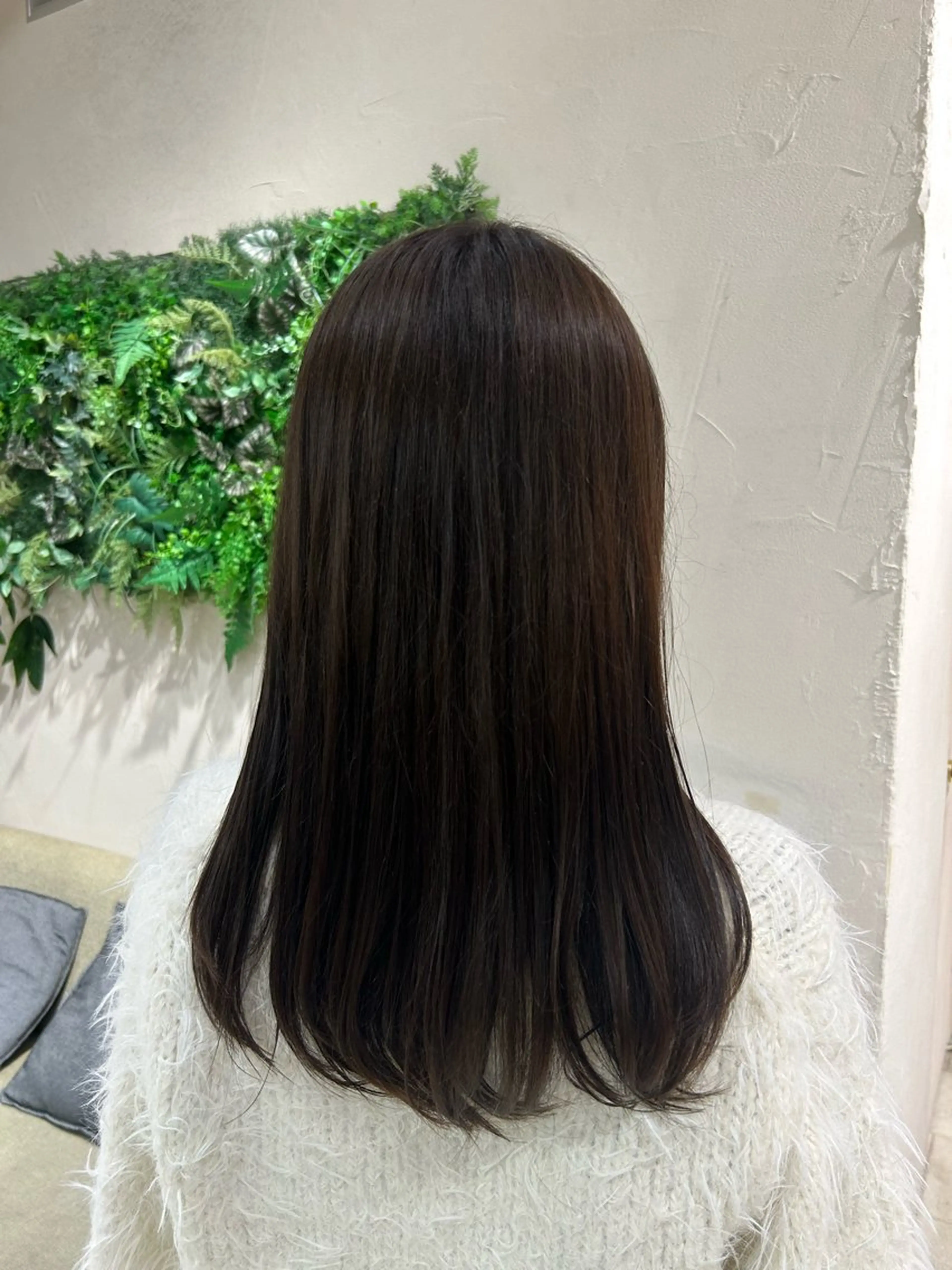 セミロング カラー MAI ⠀ ⠀ ⠀のヘアスタイル