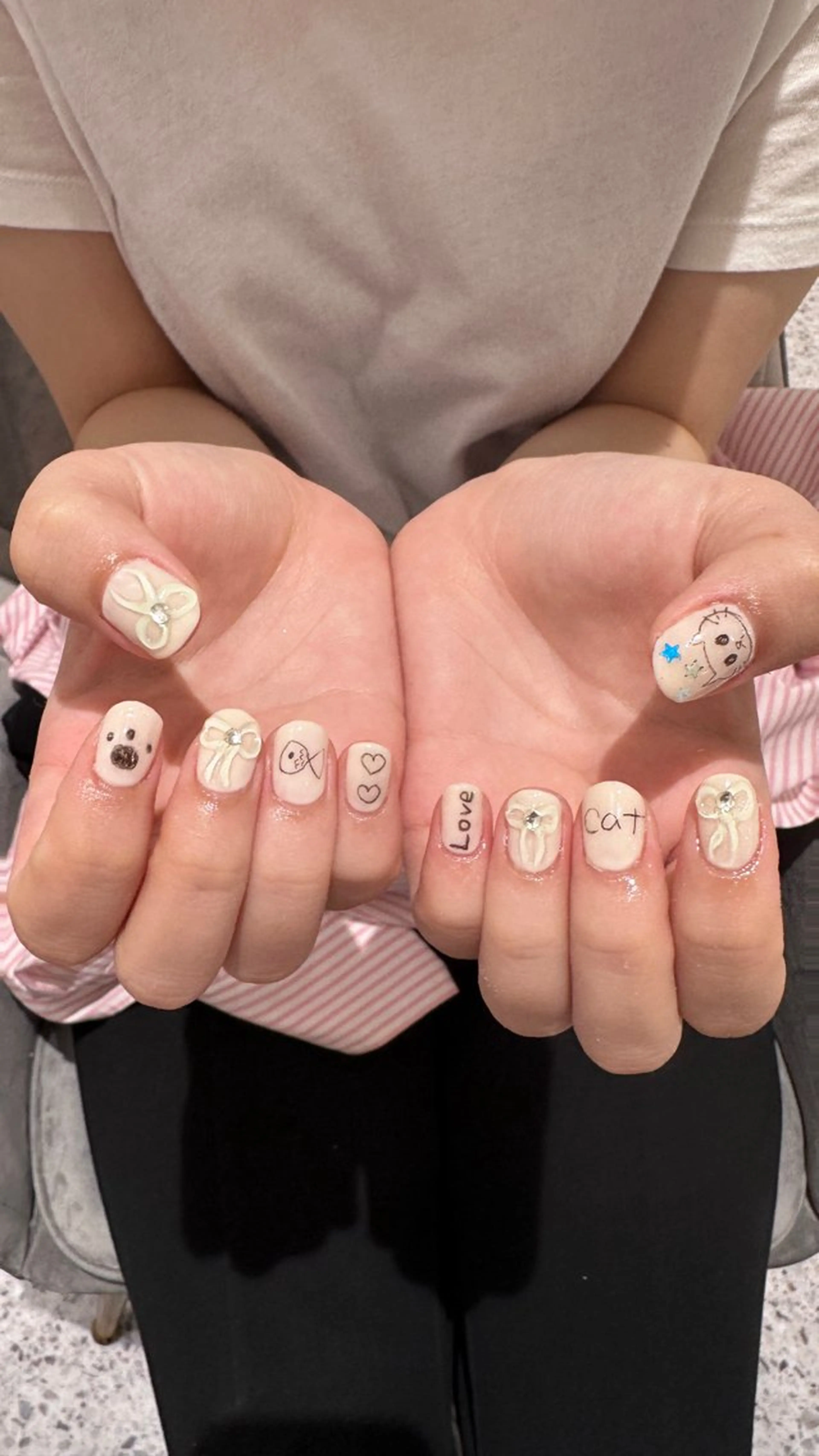 ネイル ハンドネイル 👽個性派ネイル🎀 komachiのヘアスタイル