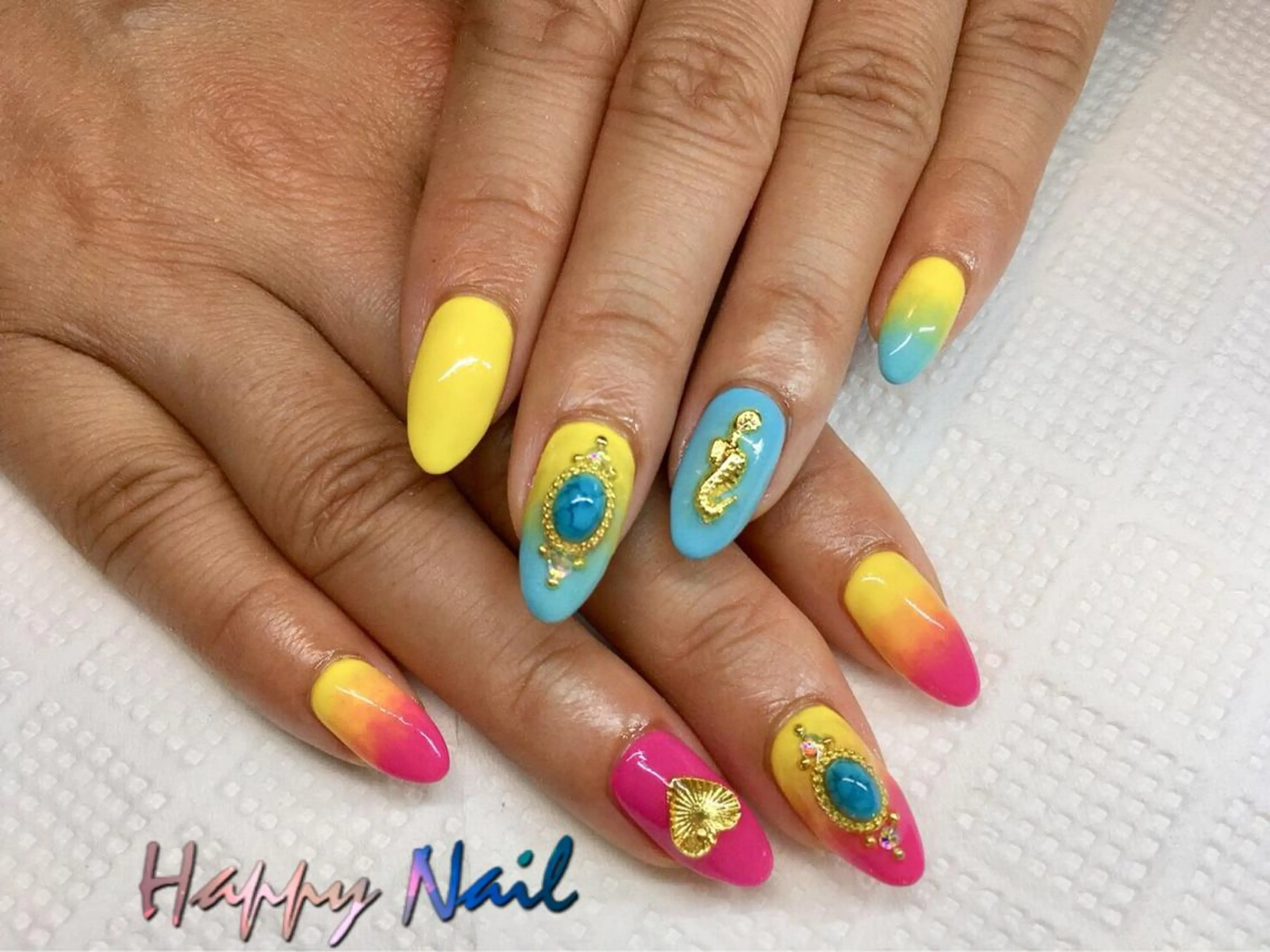 ネイル Happy Nailのネイルデザイン
