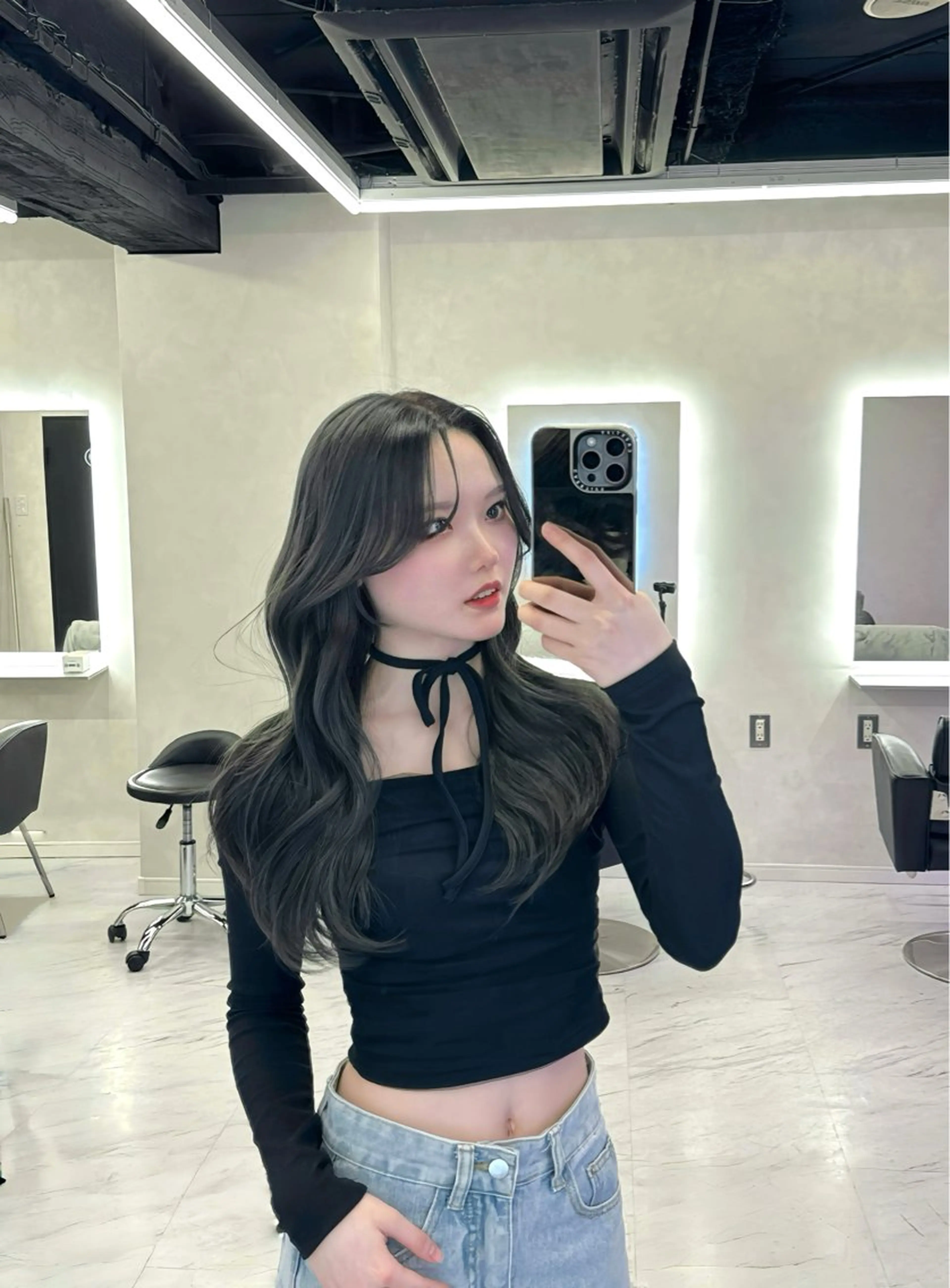 ロング カラー くびれヘア 髪質改善 韓国風ヘア レイヤーカット カット ヘアカラー トリートメント 映える顔周りカット ♥️韓国ヘア"ちぇるのヘアスタイル