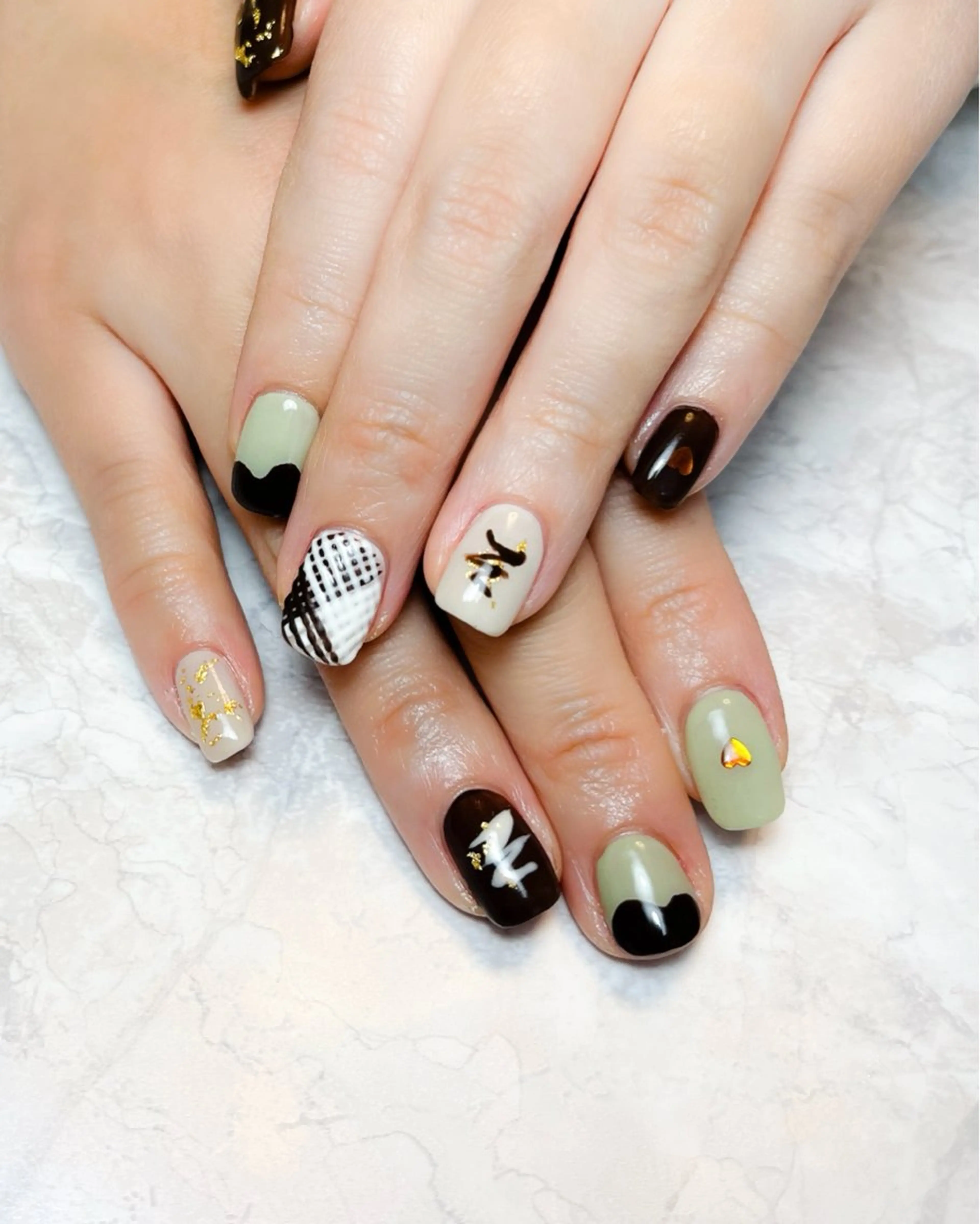 ネイル ハンドネイル private acottoのネイルデザイン